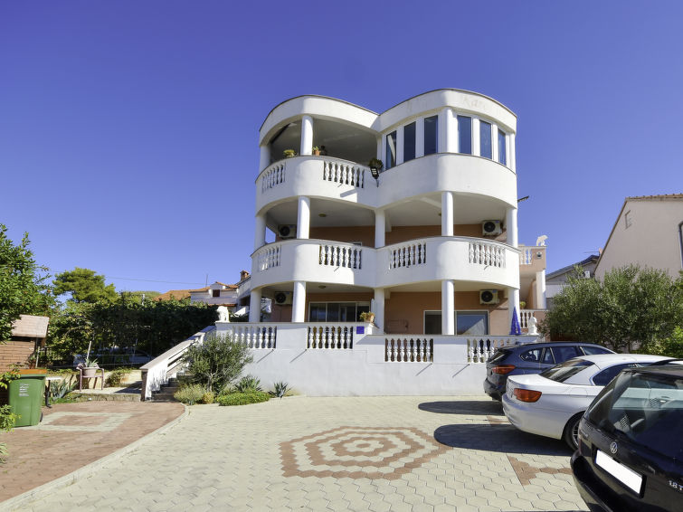 Apartman Villa Karolina