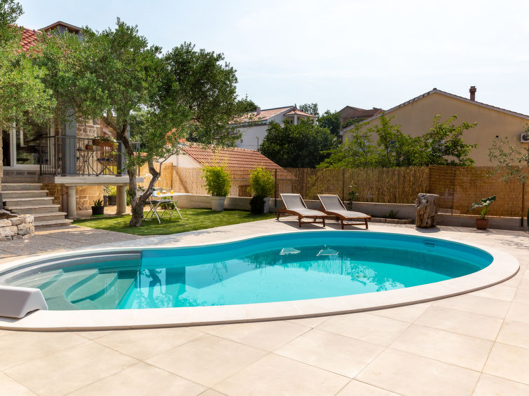 Search and Stay destination Sveti Filip i Jakov, Zadarska županija - Croatia from AU$ 241. Pacin