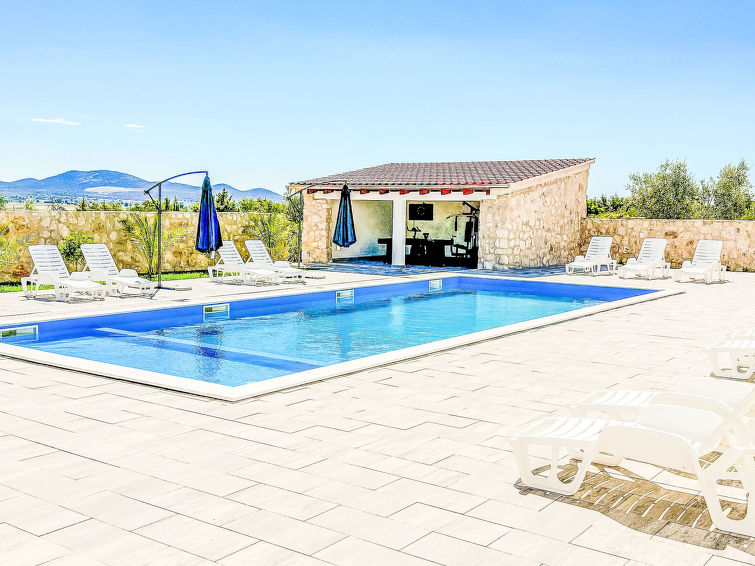 Zonnig appartement Zubčić in Sv. Filip i Jakov in Sv. Filip i Jakov