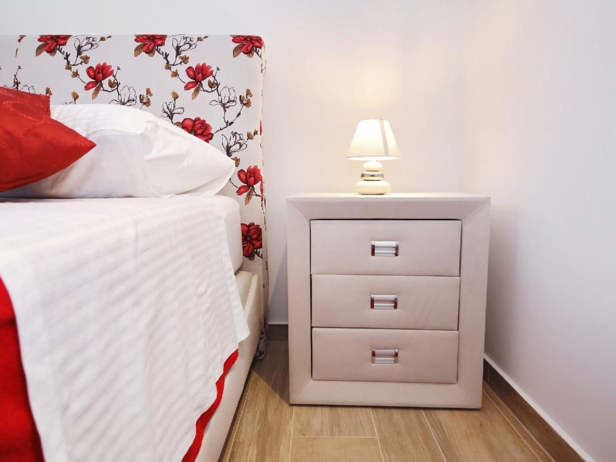 Großes Apartment "Marko 2" mit atemberaubender Aussicht-Image-tags.info