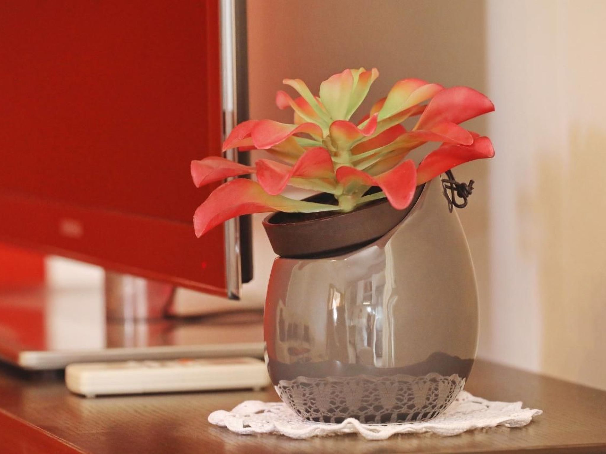 Gesamte Wohnung in Sveti Filip I Jakov mit Gemeinsamem Garten-Image-tags.info