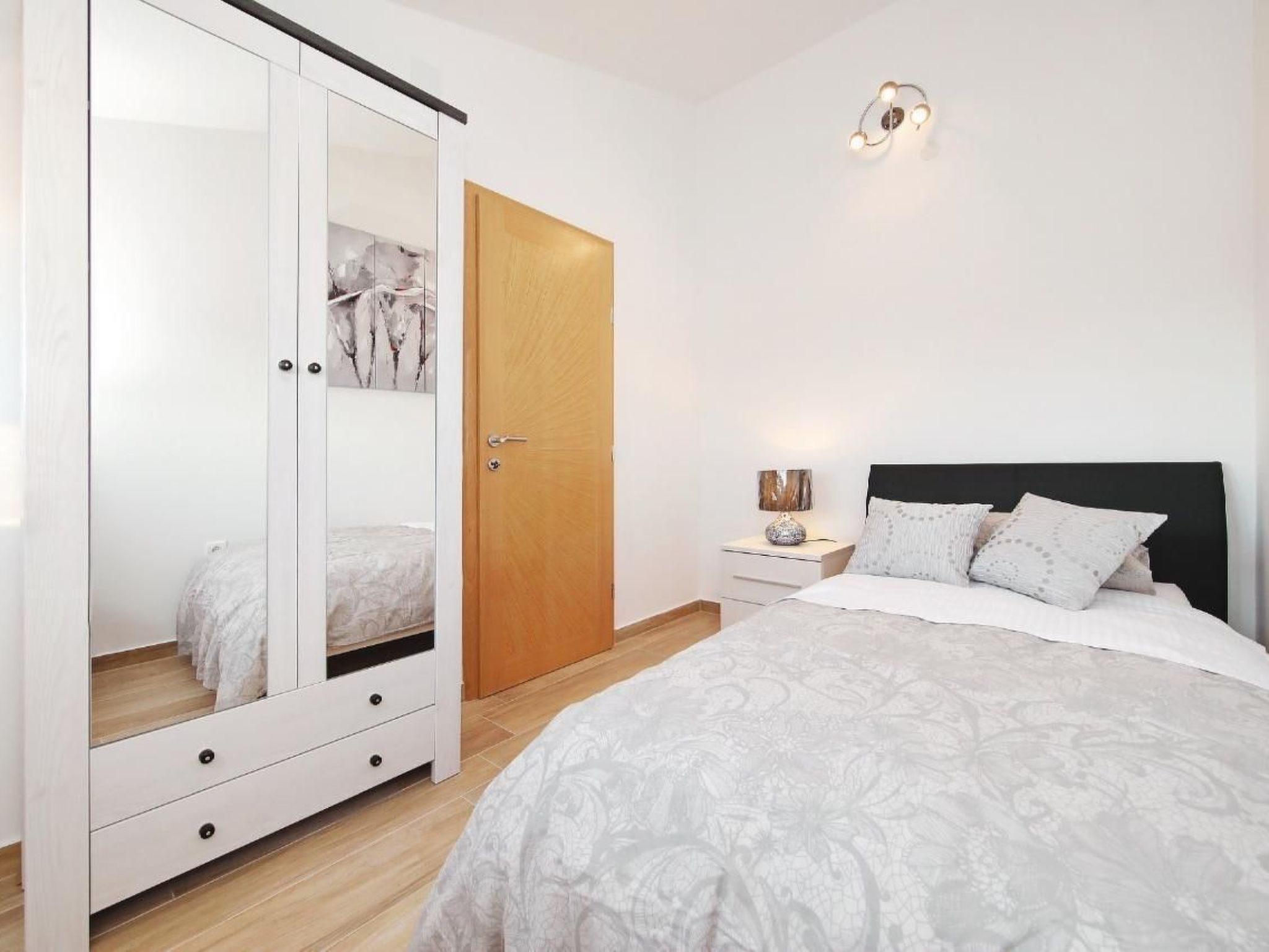 Appartement "Marko 4" mit schöner Aussicht-Image-tags.info