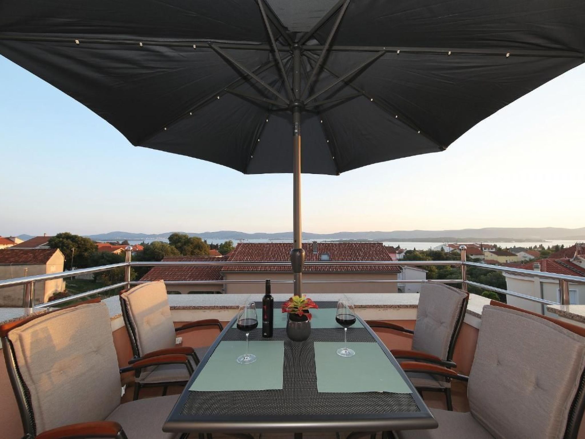 Appartement "Marko 4" mit schöner Aussicht-Image-tags.info