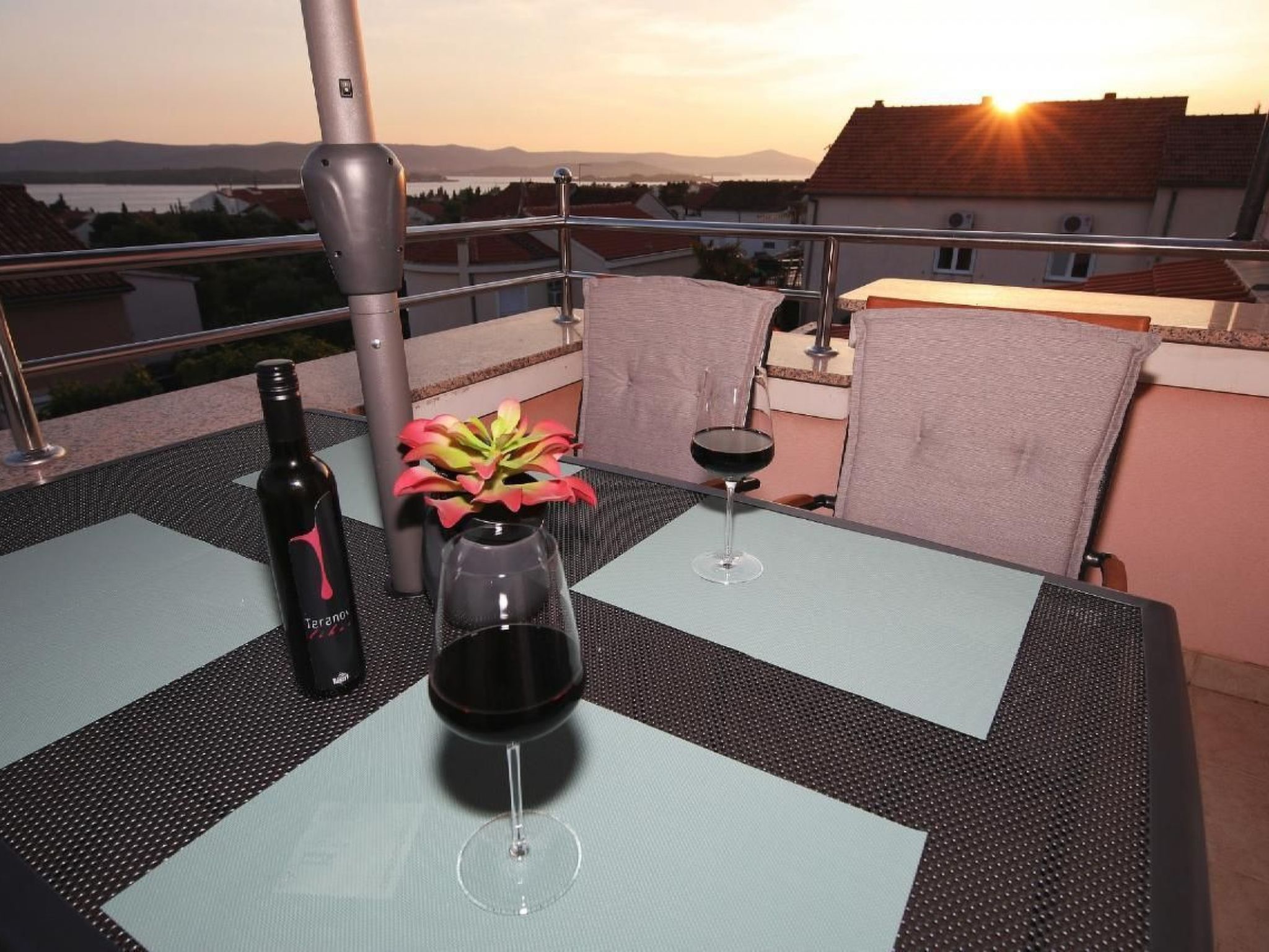 Appartement "Marko 4" mit schöner Aussicht-Image-tags.info