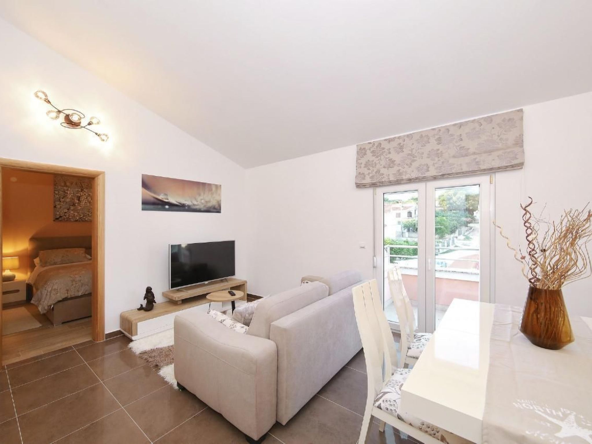 Stilvolle Wohnung "Marko" mit privatem Parkplatz-Image-tags.info