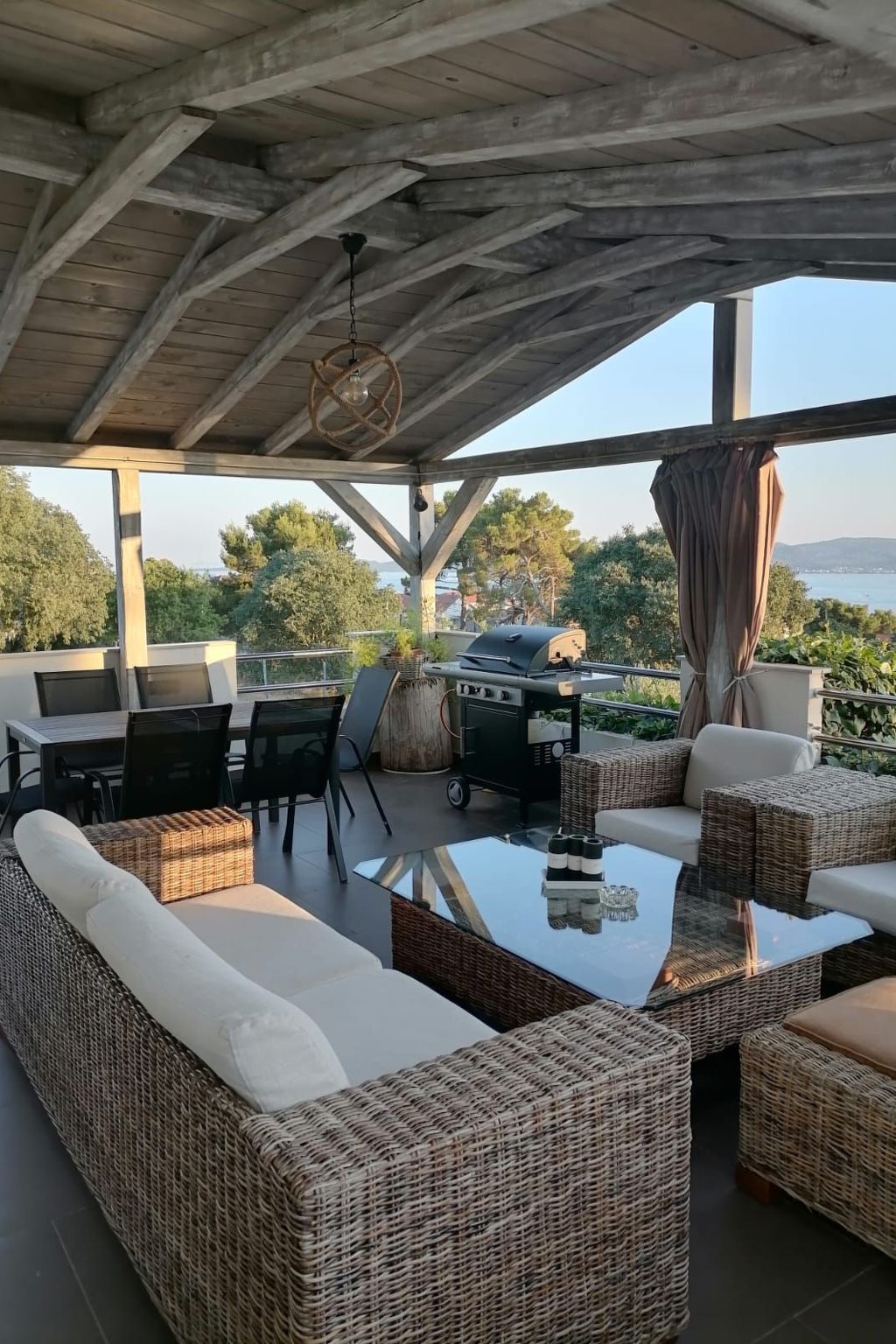 Mit Blick auf das Wasser-Image-tags.info