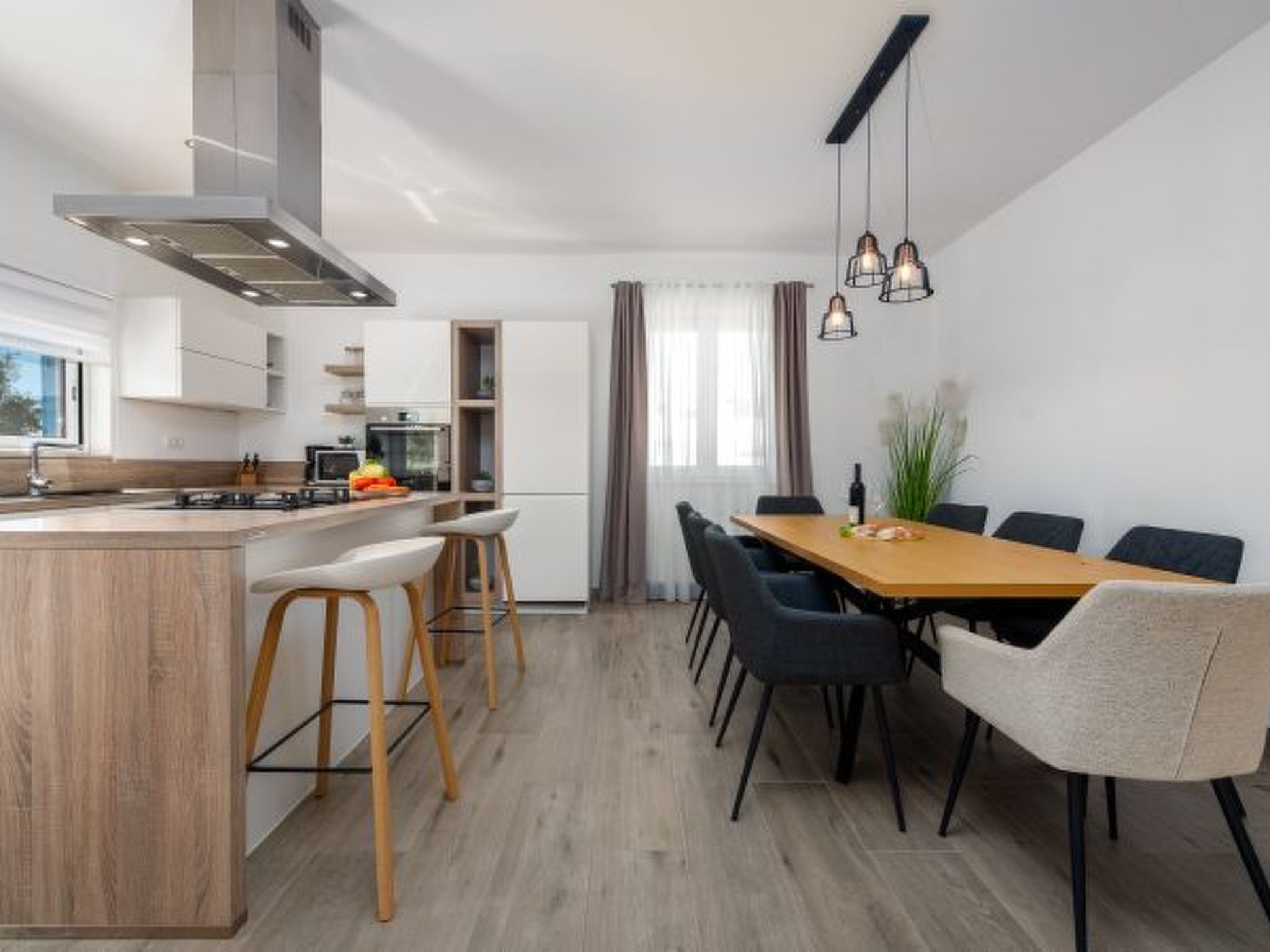 Casa Kamber with pool - Image-tags.info