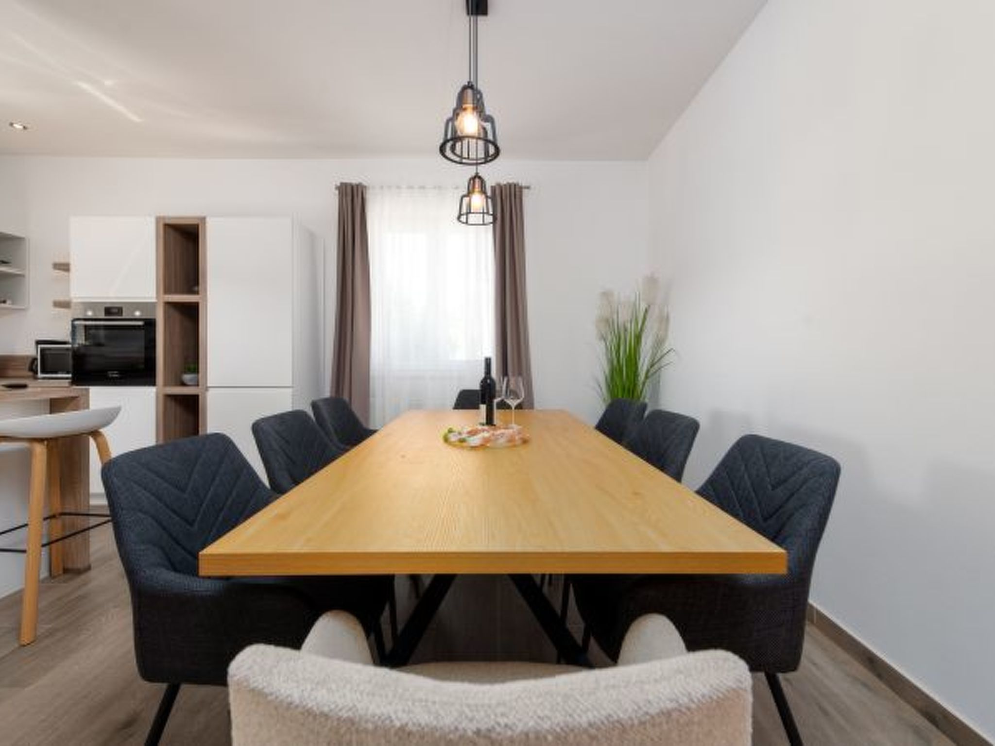 Casa Kamber with pool - Image-tags.info