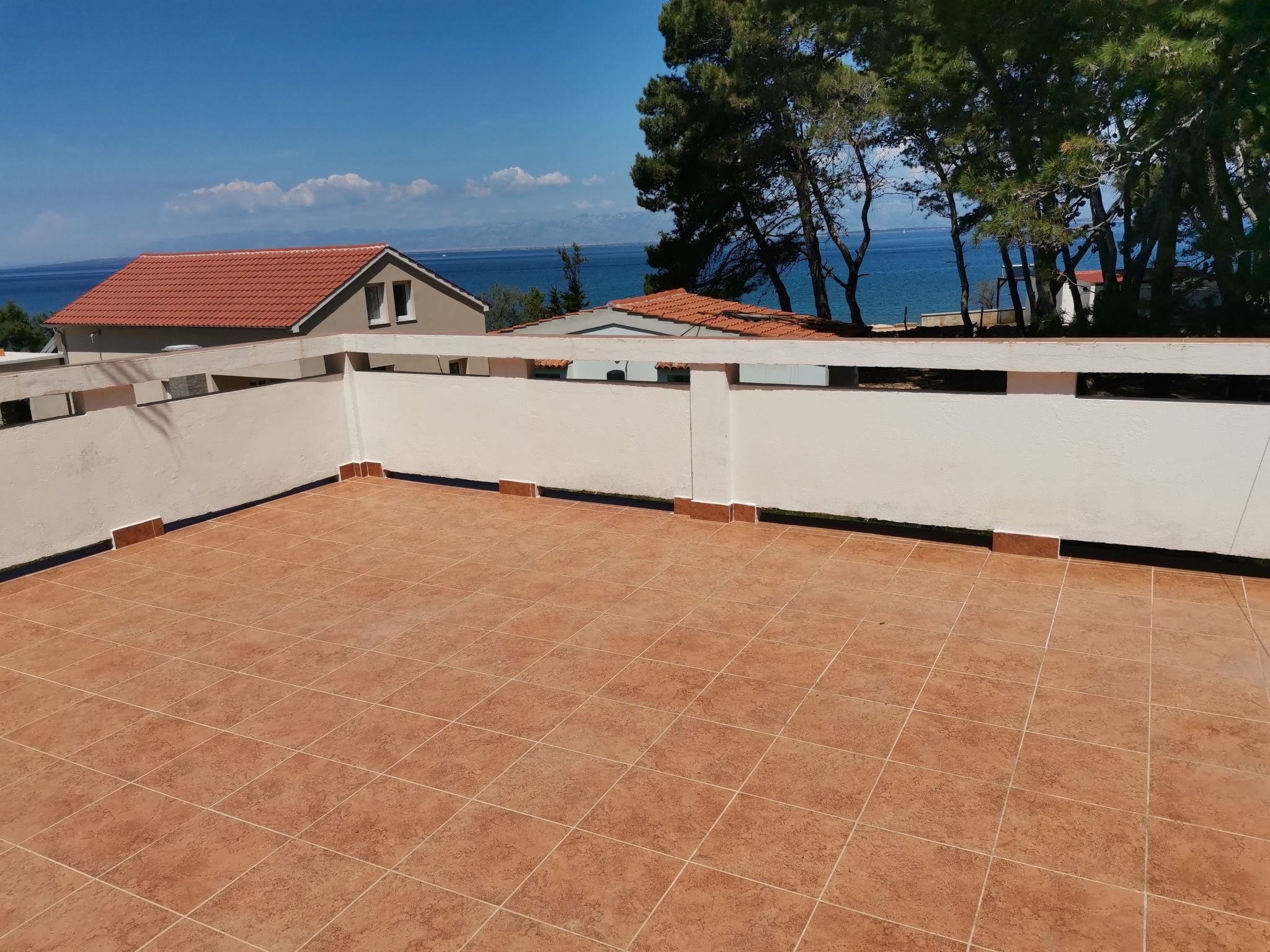 Appartement Porat in Ugljan mit Garten und Terrasse-Binnen