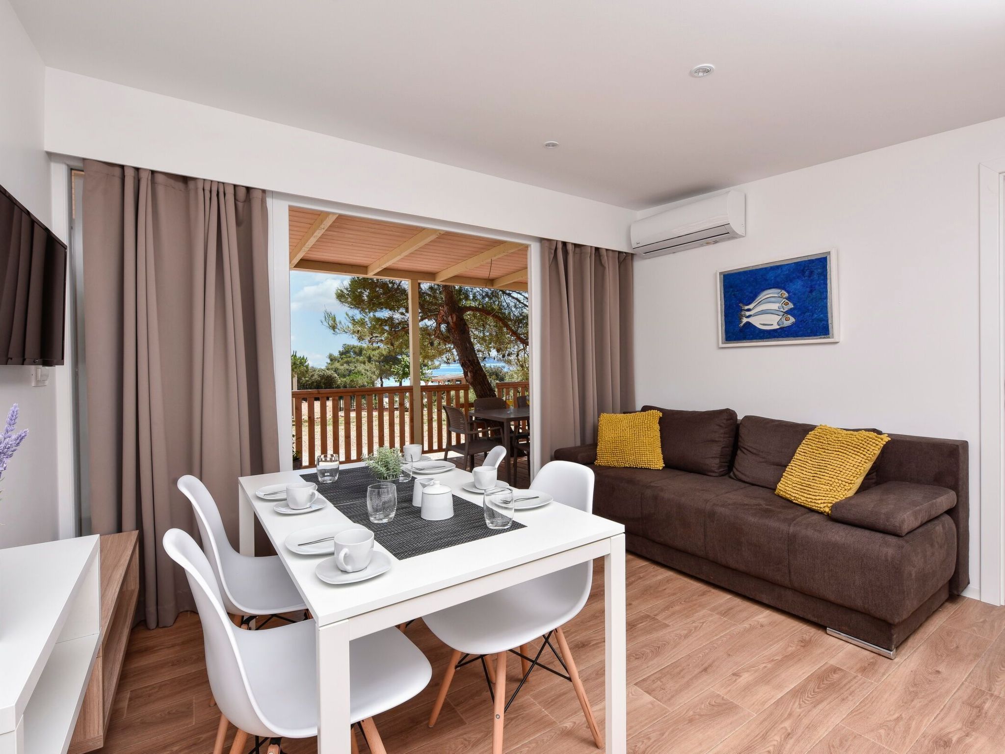 Mobilheim direkt am Strand-Drinnen