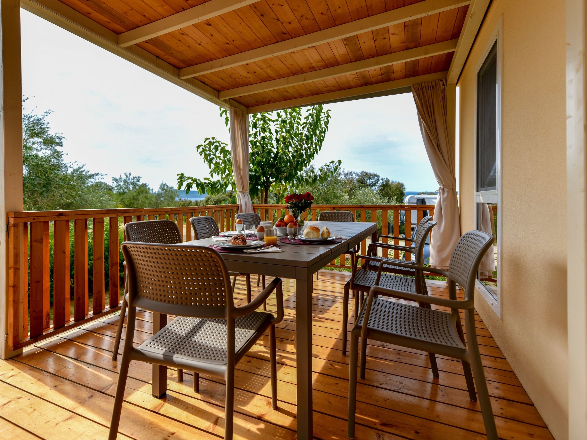 Mobilheim direkt am Strand-Drinnen