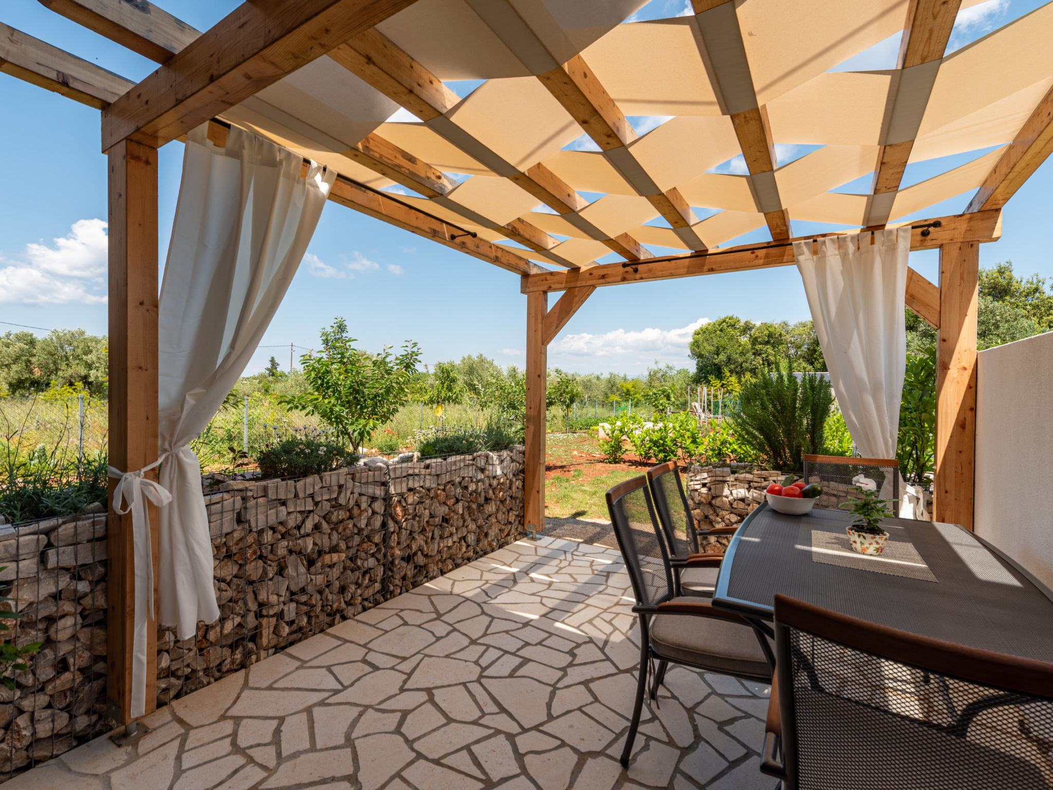  — Terrace (3 of 39)