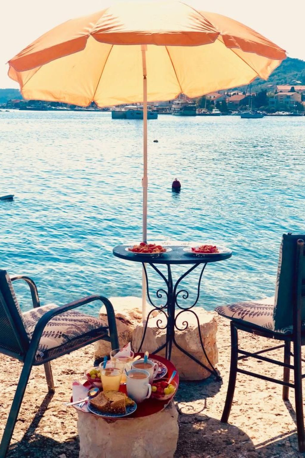 Steinhaus in Strandnähe mit Whirlpool-Binnen