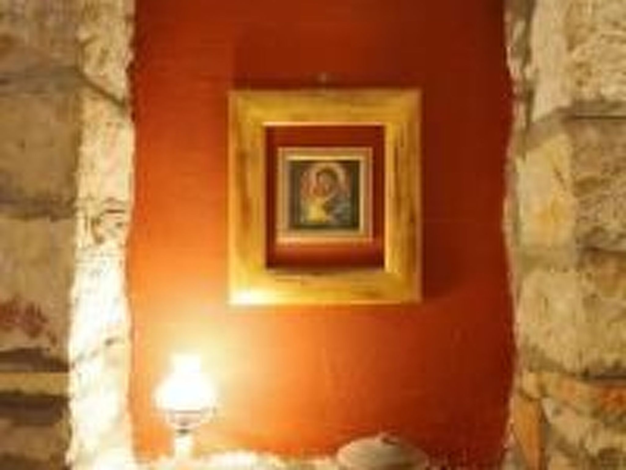 Steinhaus in Strandnähe mit Whirlpool-Binnen