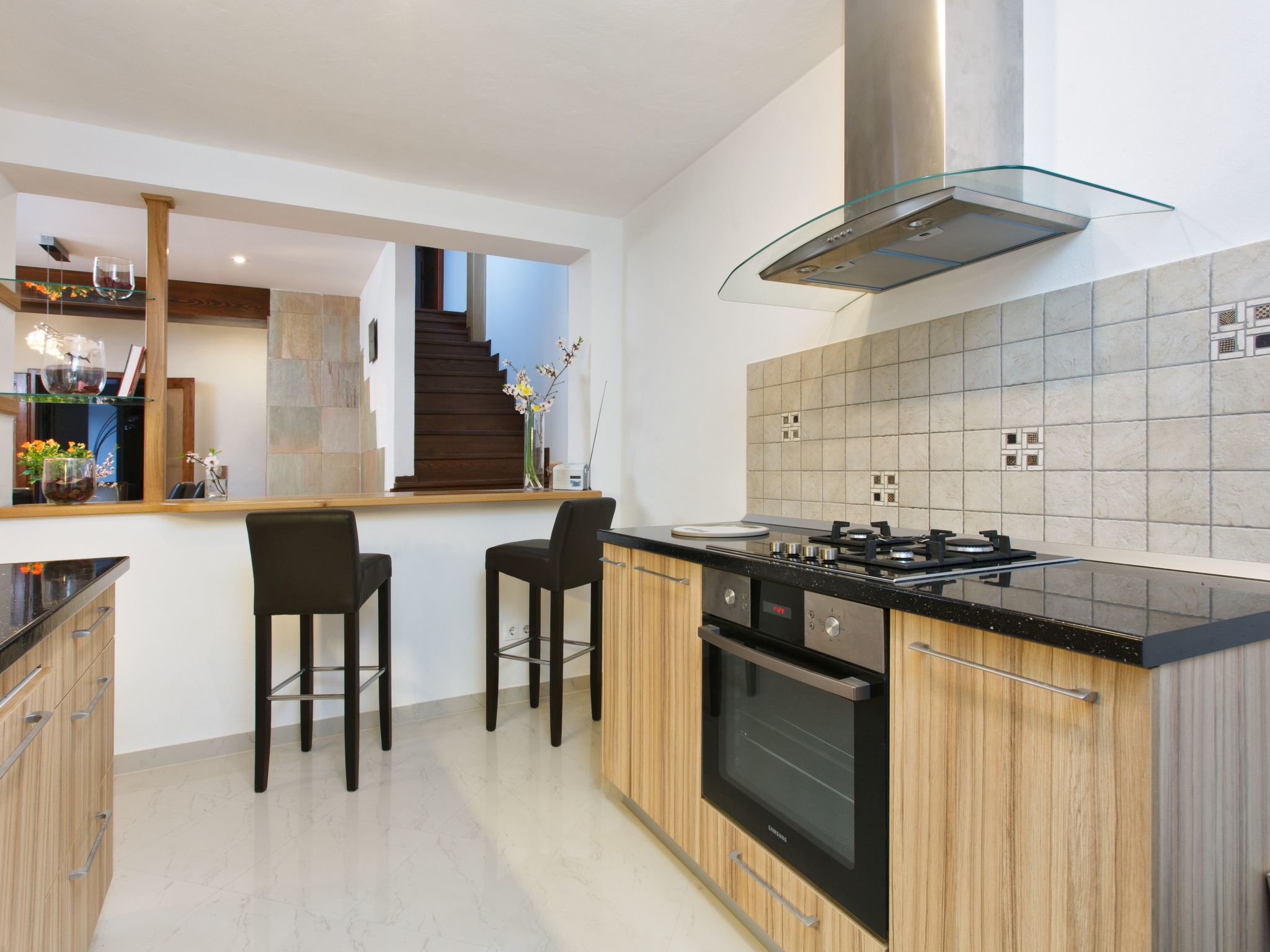 Luxuriöses Haus direkt am Strand, große Terrasse, Pool-Image-tags.info