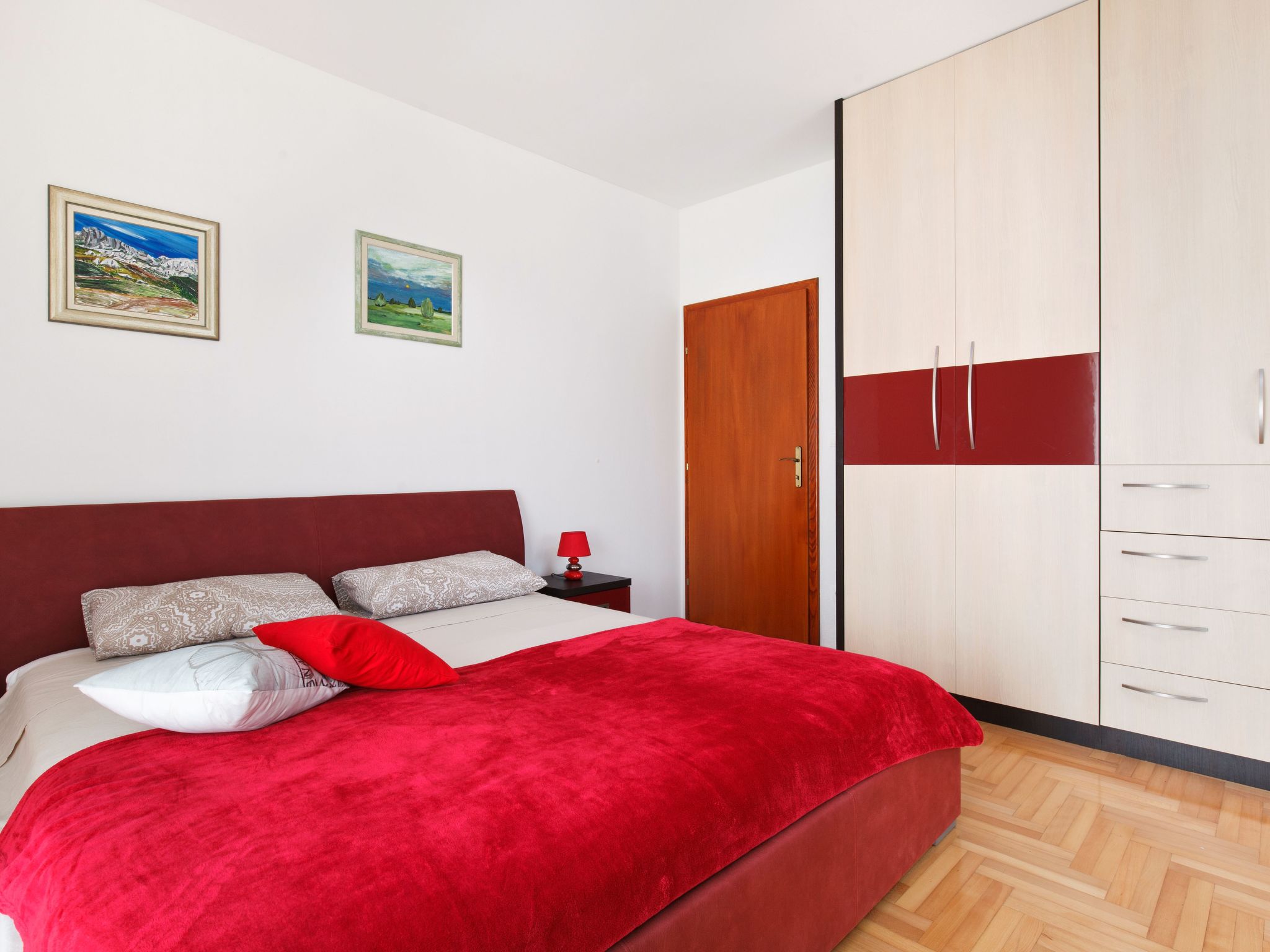 Luxuriöses Haus direkt am Strand, große Terrasse, Pool-Image-tags.info