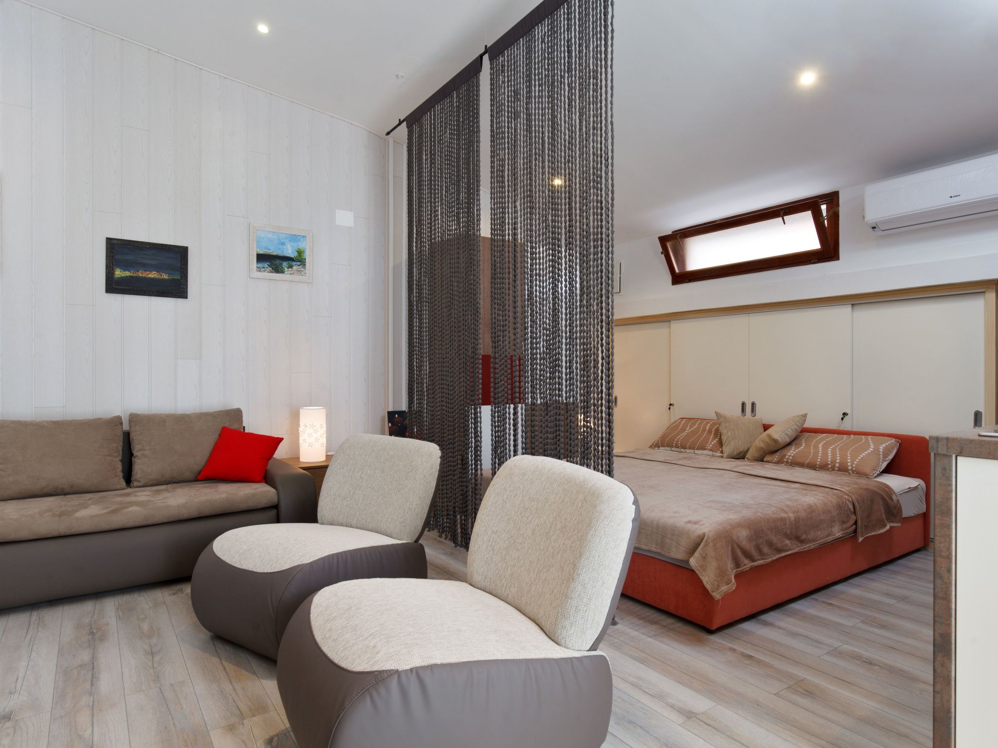 Luxuriöses Haus direkt am Strand, große Terrasse, Pool-Image-tags.info