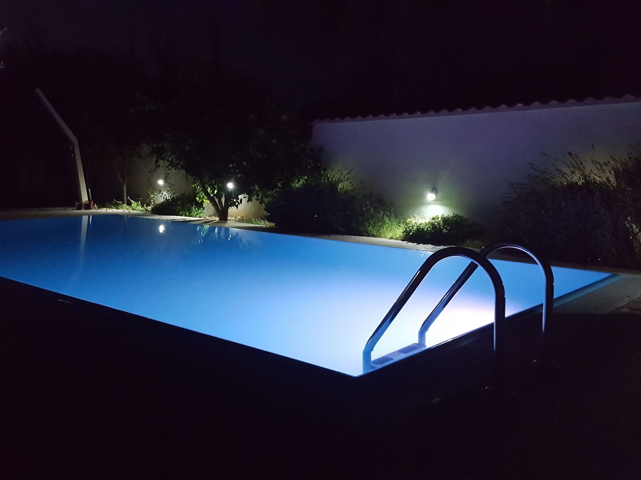 Luxuriöses Haus direkt am Strand, große Terrasse, Pool-Image-tags.info