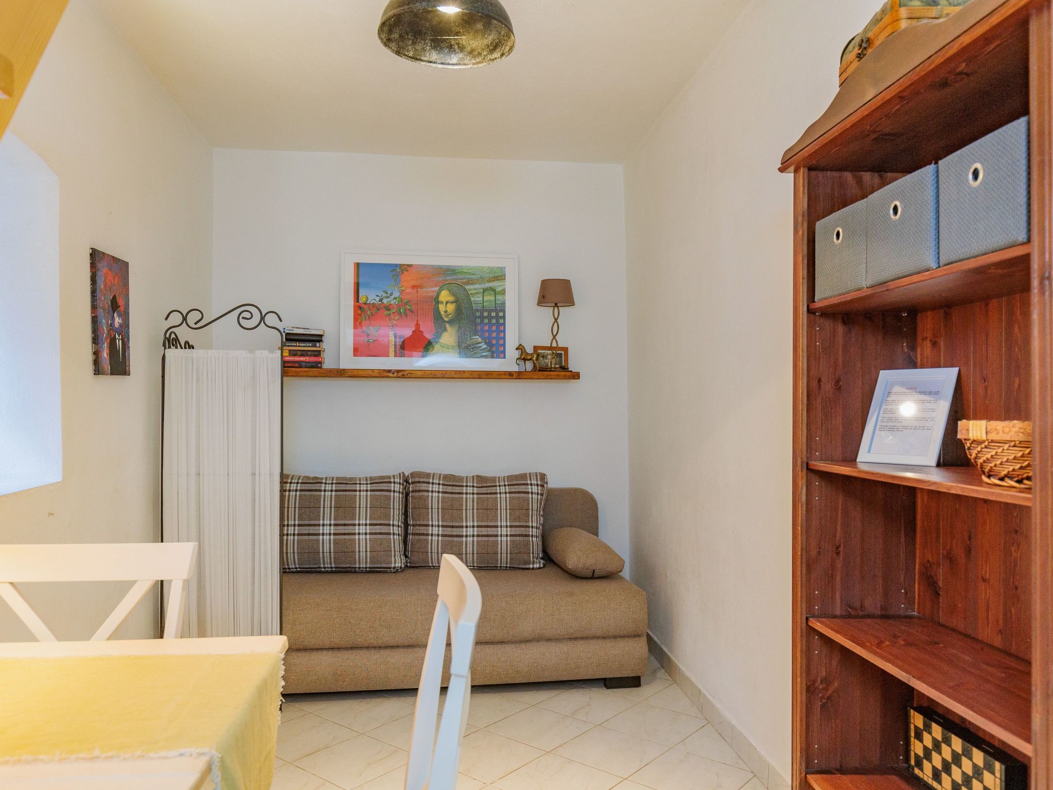 Traditionelles Steinhaus am Meer in Preko-Binnen