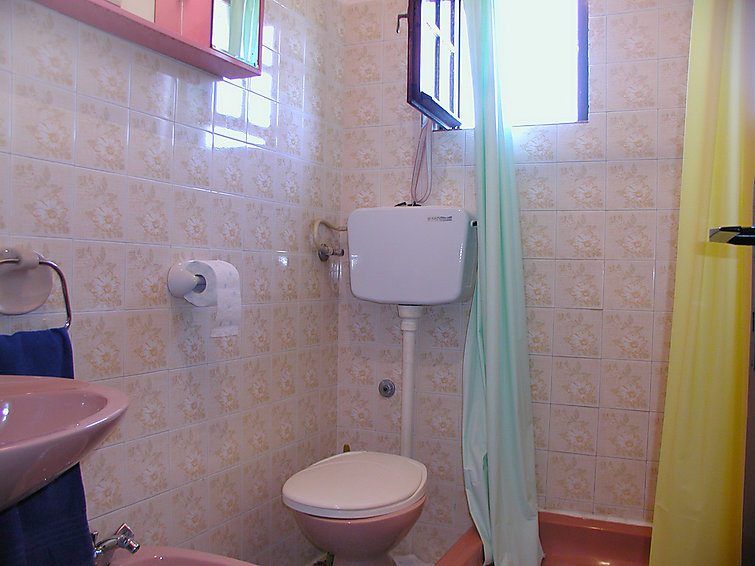 Search and Stay, undefined in undefined. Gallery position 3