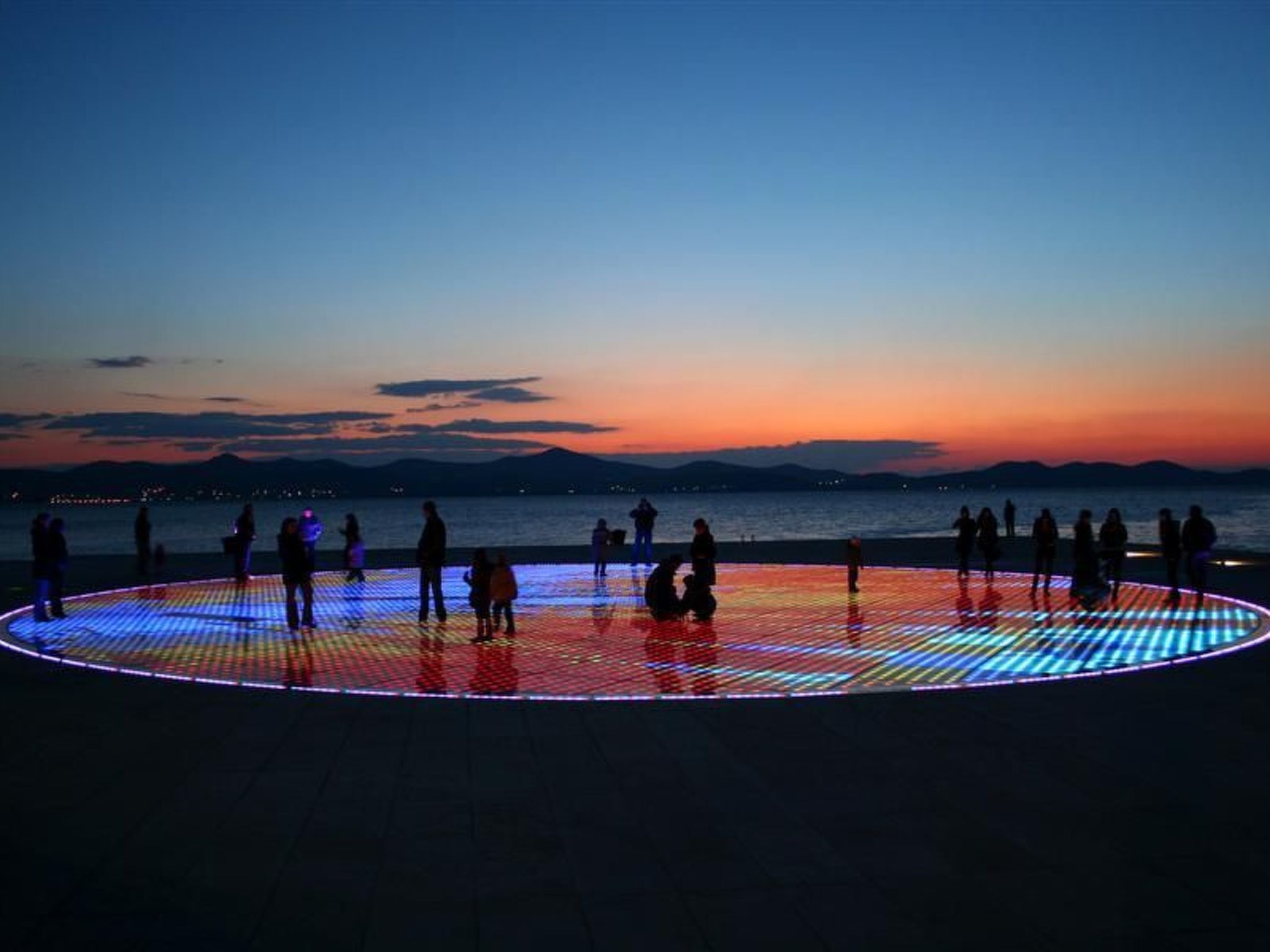 mit Terrasse am Meer