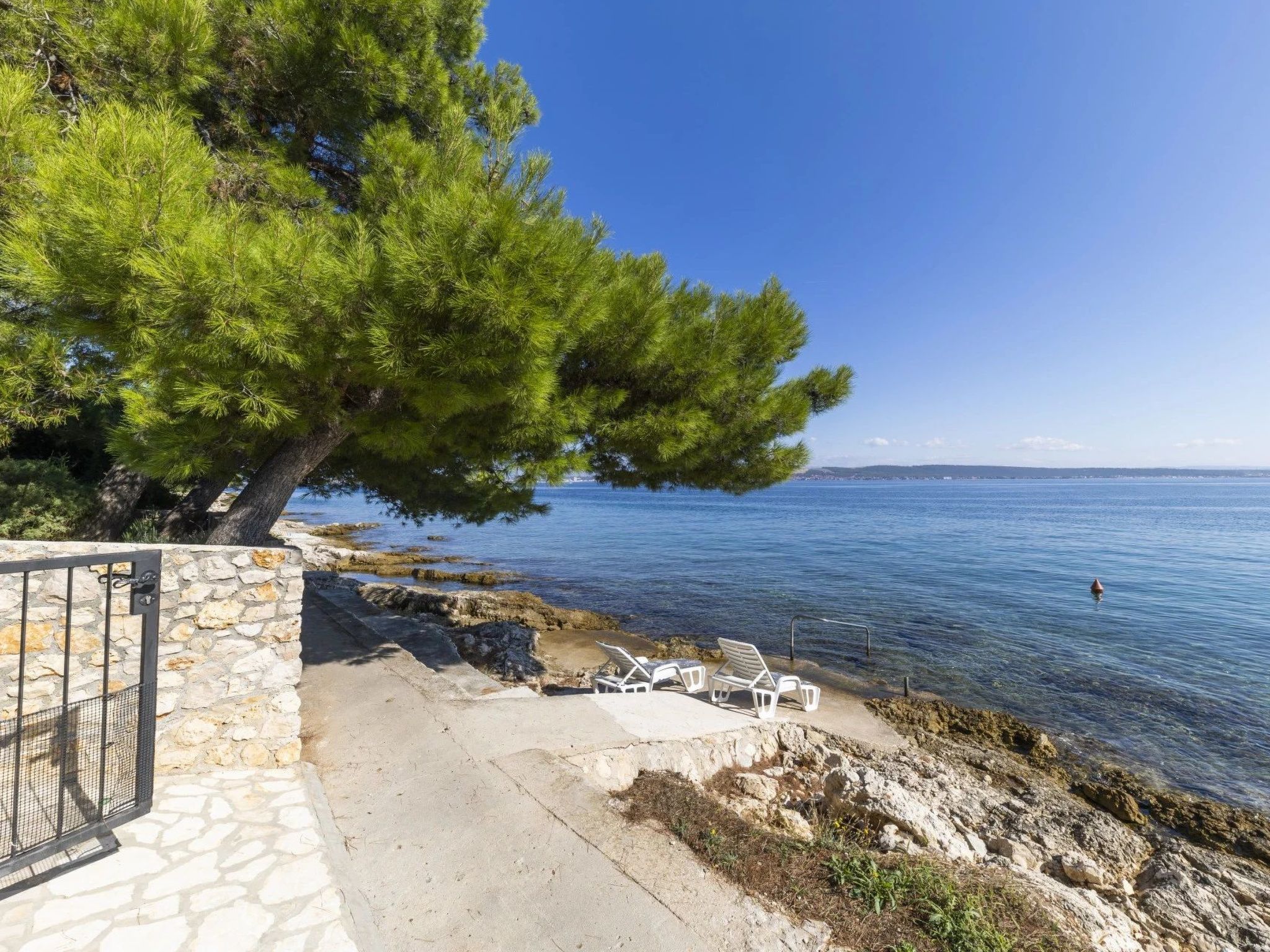 Strandnahe Villa Karmen Adriatica-Binnen