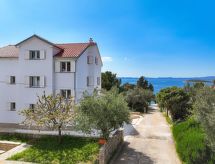 Zonovergoten appartement aan zee in Ždrelac voor 6 personen - thumbnail 4
