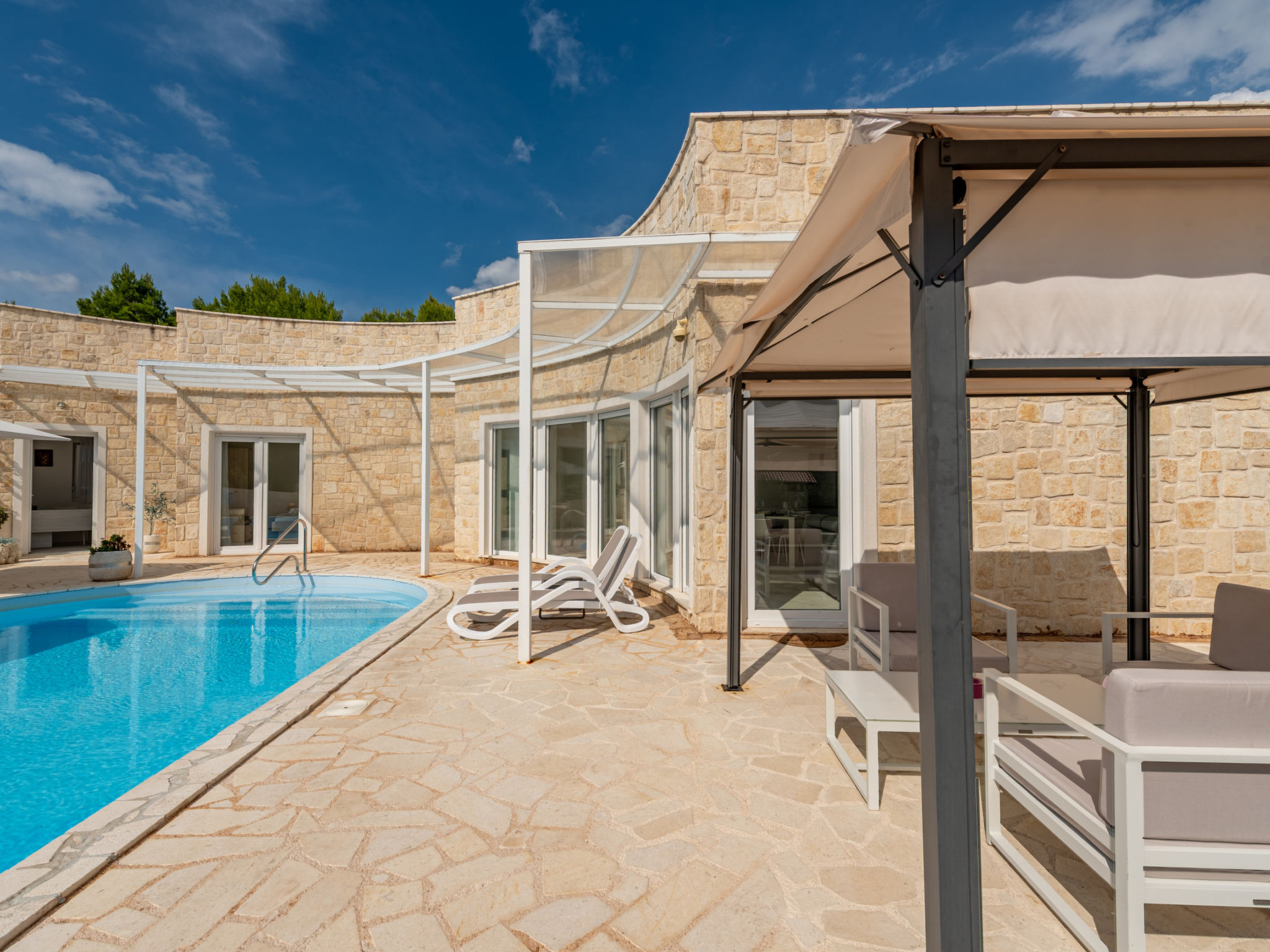 5* Unique luxury Villa Feriatum Lissa - Buiten