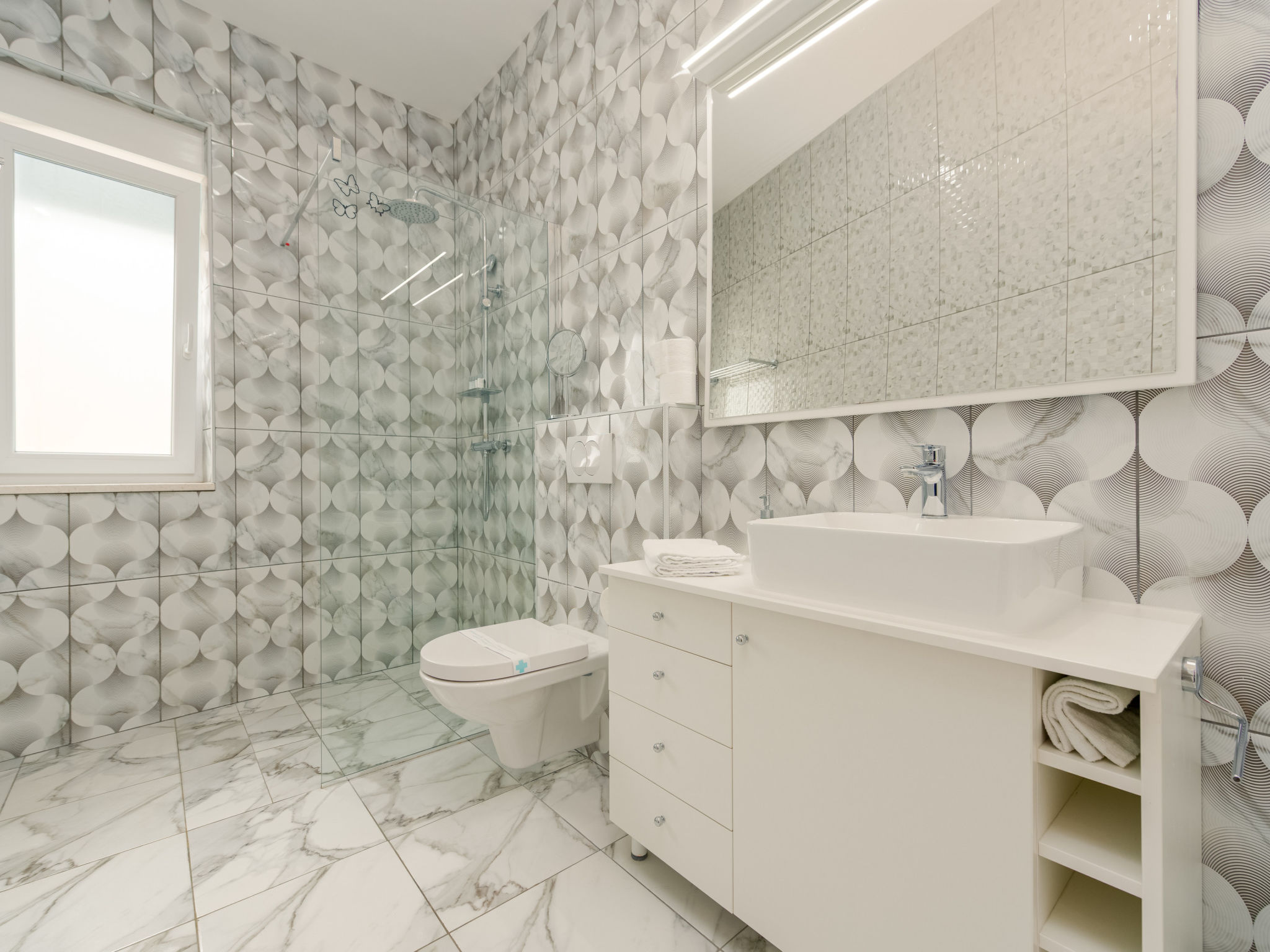5* Unique luxury Villa Feriatum Lissa - Binnen