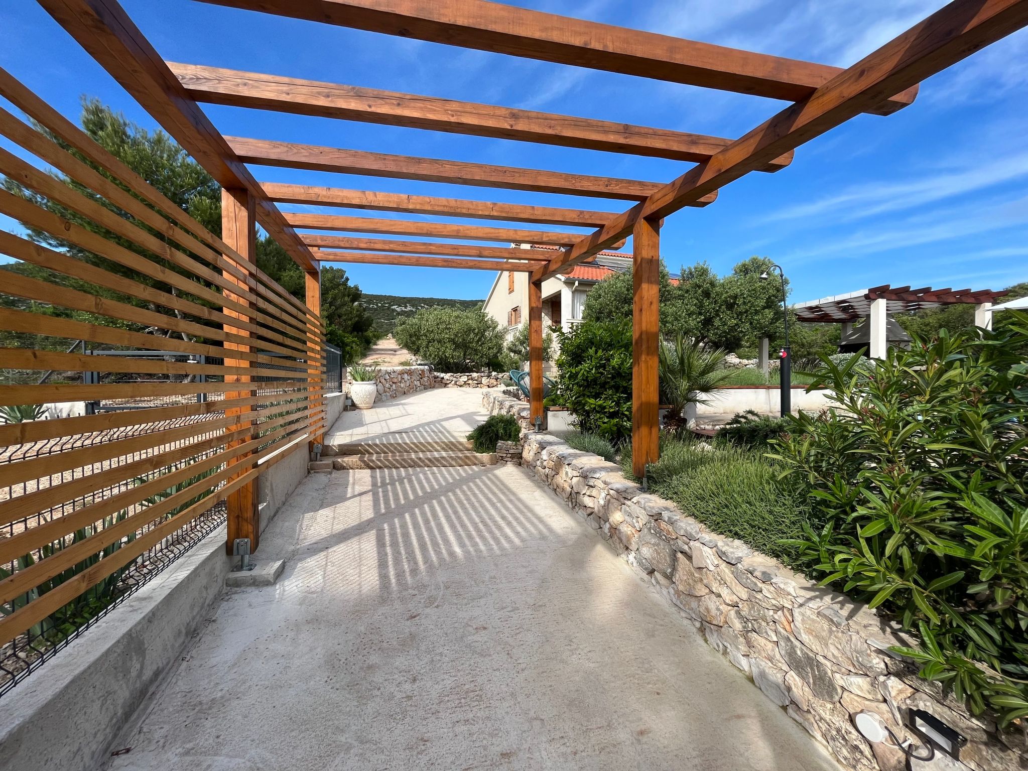 Modernes Ferienhaus Robinson in Dobropoljana-Binnen