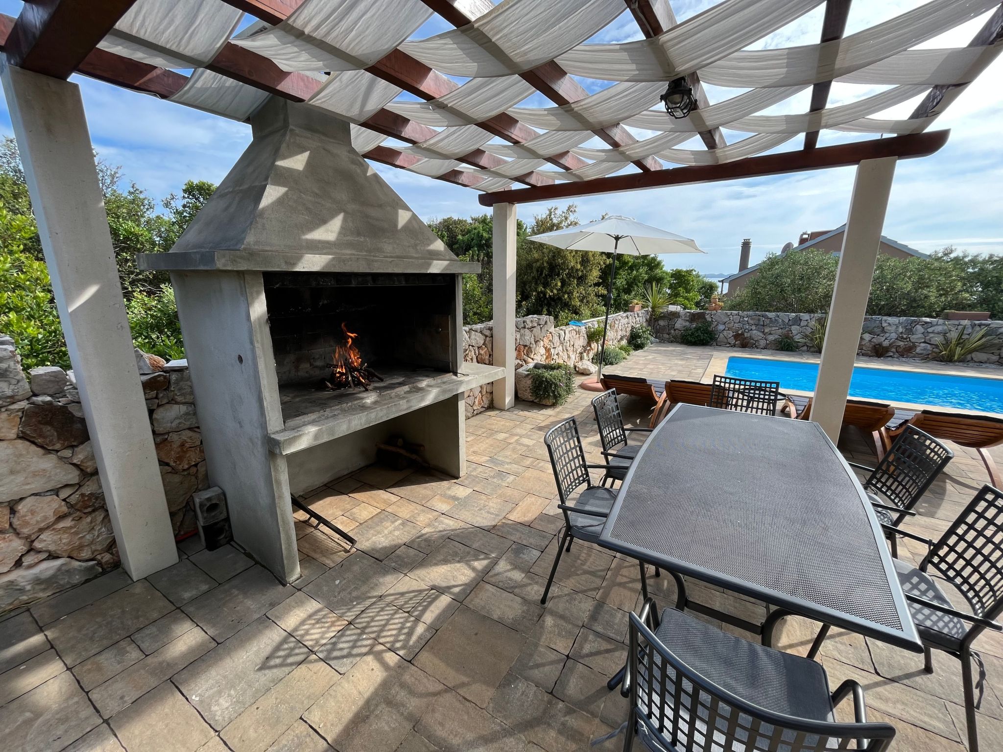 Modernes Ferienhaus Robinson in Dobropoljana-Binnen