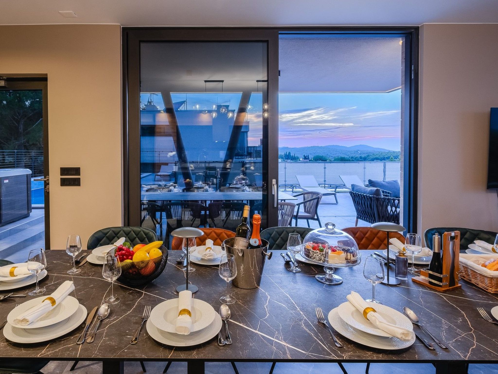 Urlaub Luxusvilla "Villa Supreme Pasman" neu-Binnen