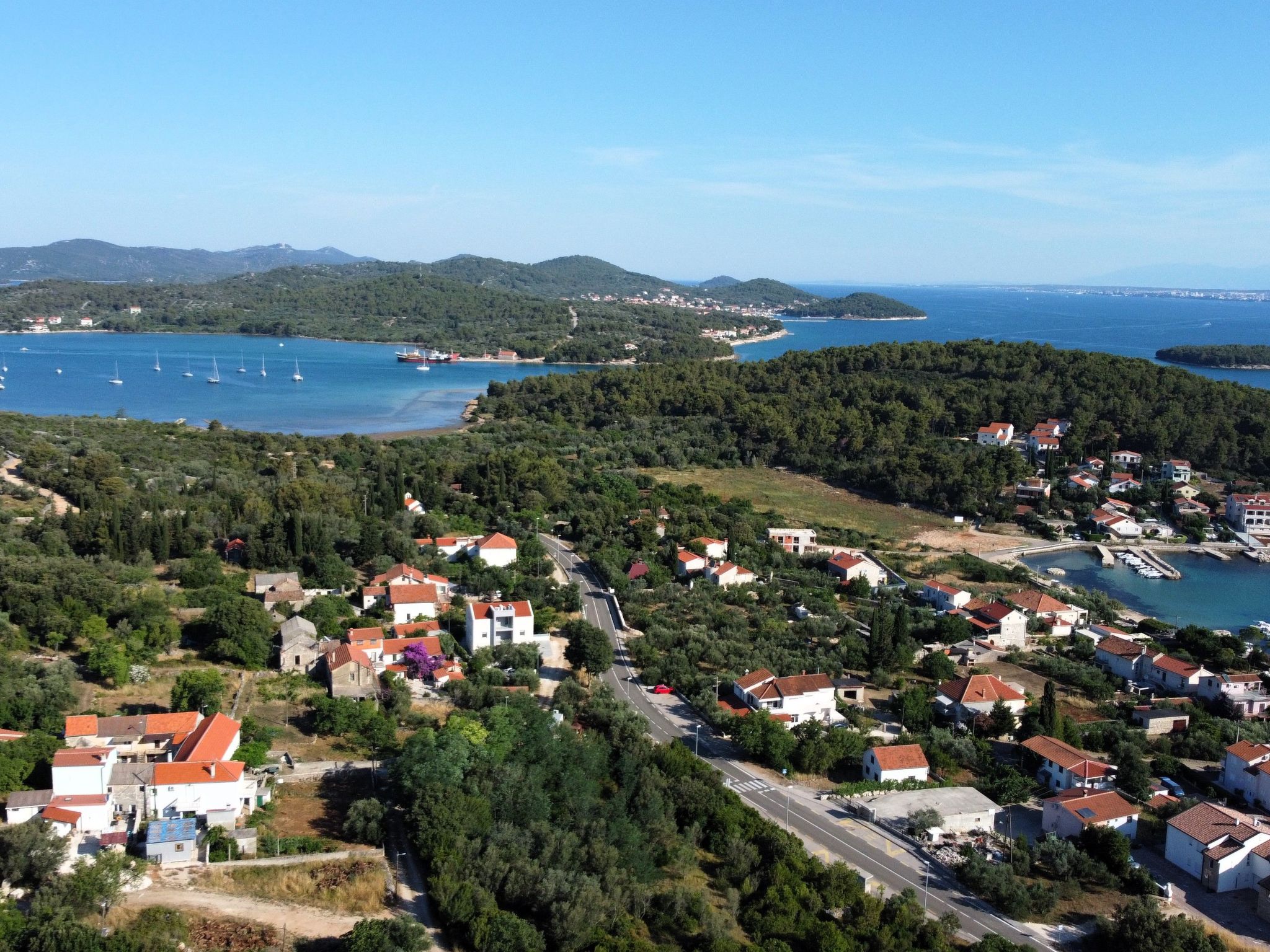 Urlaub Luxusvilla "Villa Supreme Pasman" neu-Binnen