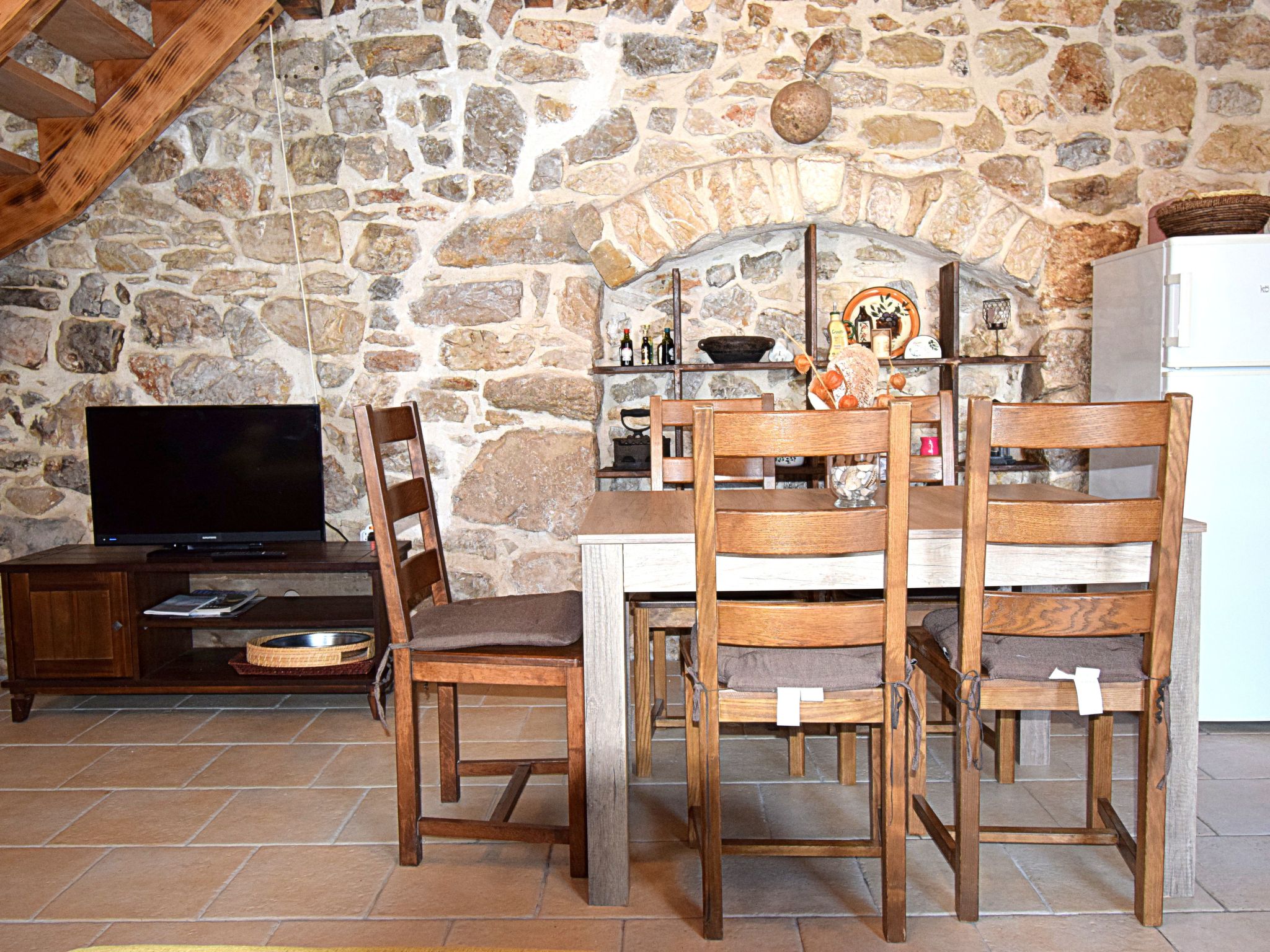 In Dobropoljana mit Privatem Pool-Binnen