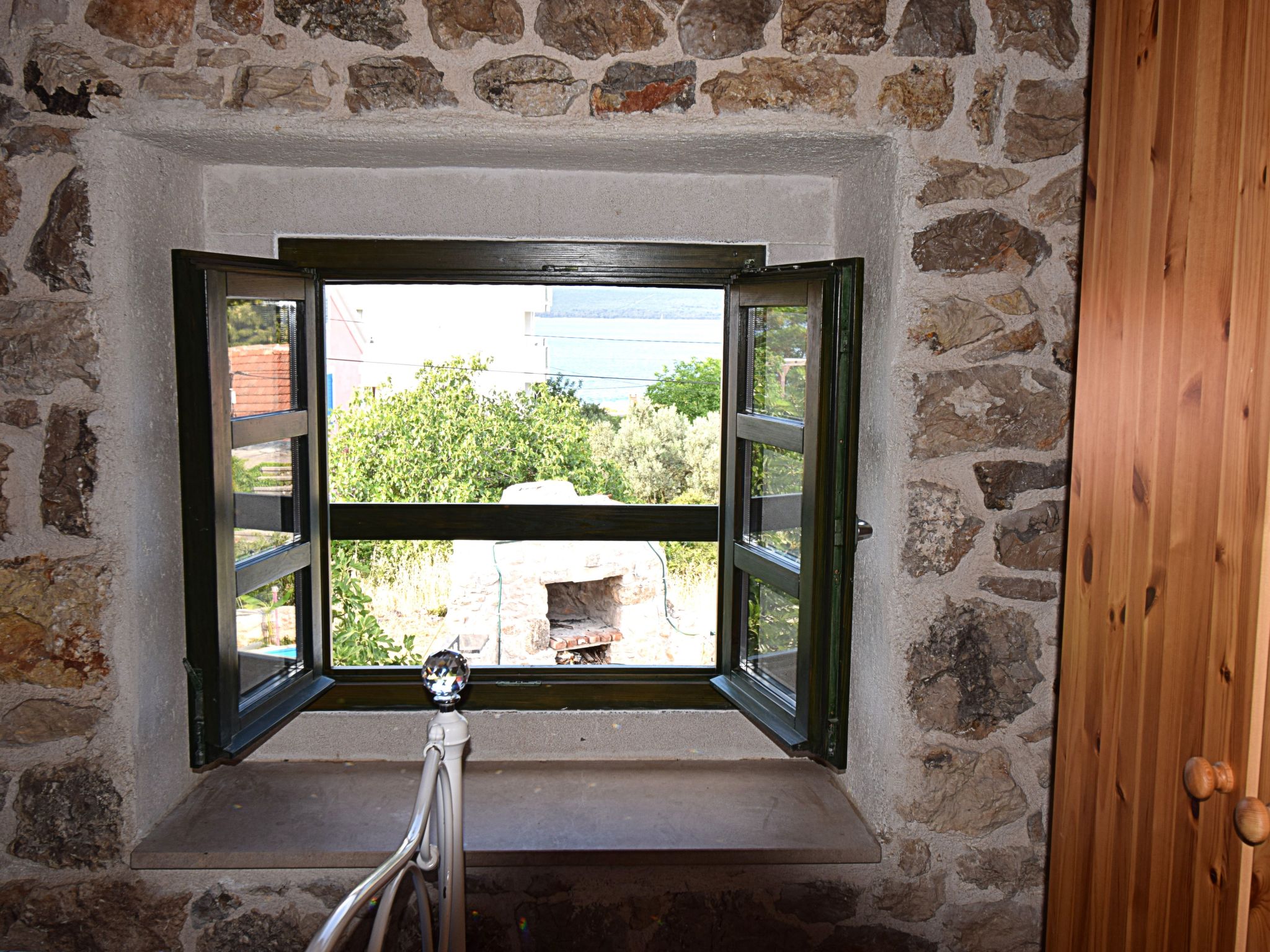 In Dobropoljana mit Privatem Pool-Binnen