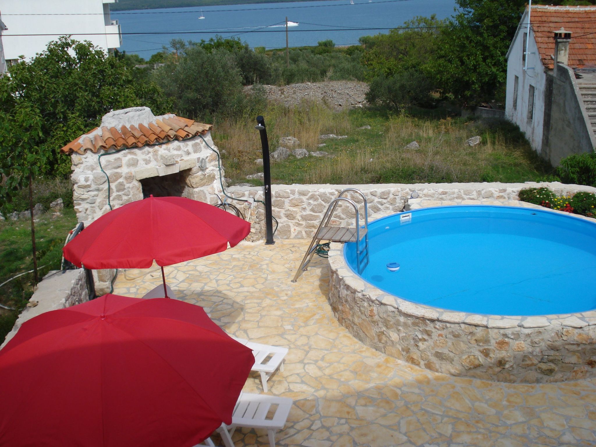 In Dobropoljana mit Privatem Pool-Binnen