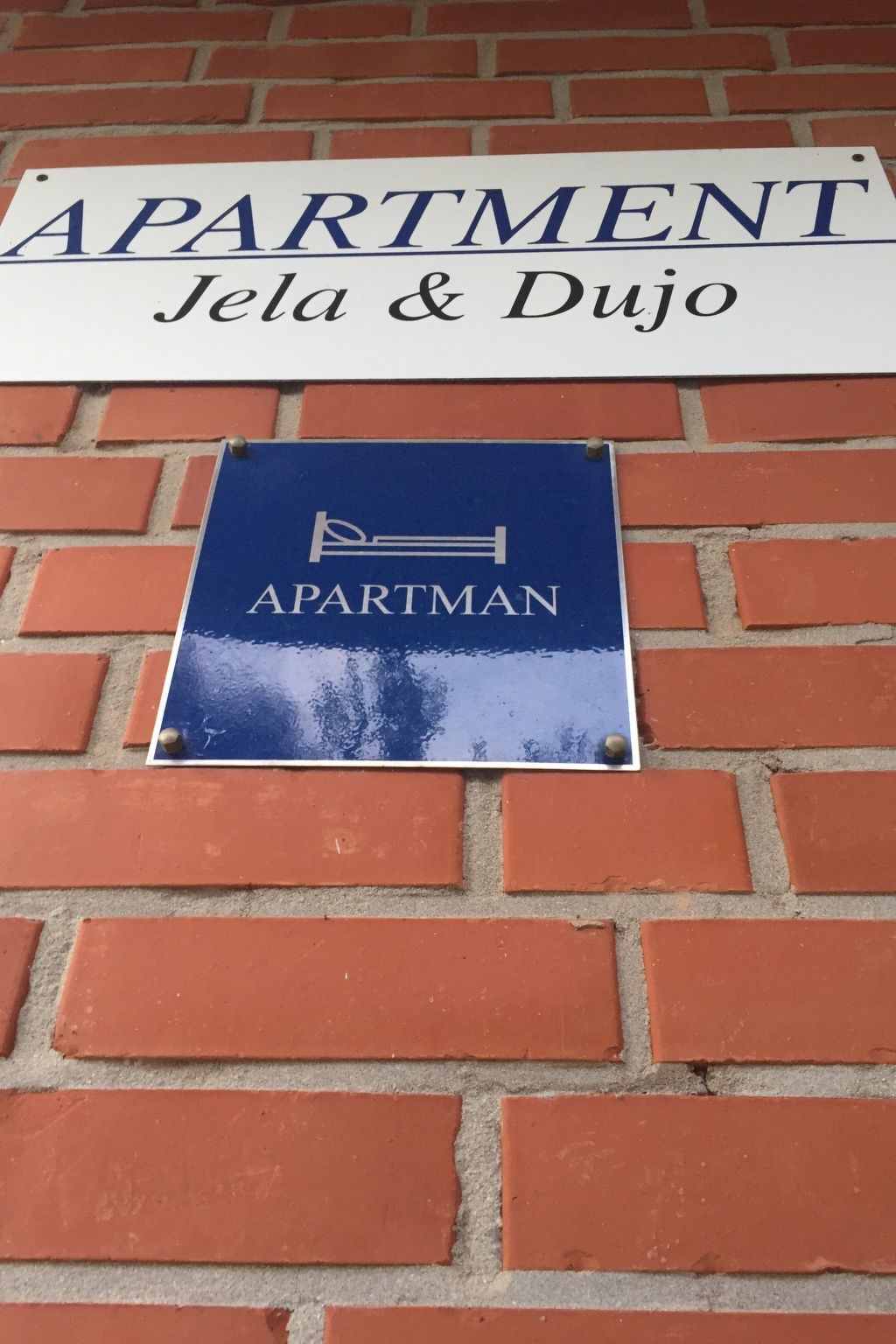 Für sechs Personen mit Terrasse im Erdgeschoss gelegen