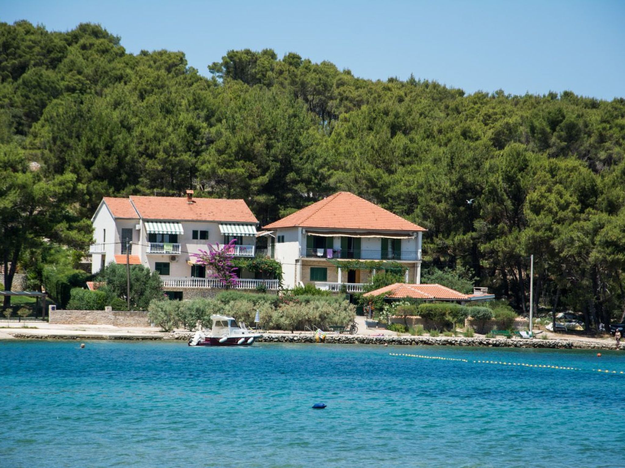 Wohnung "Mama Roza" mit Blick auf das Wasser-Image-tags.info