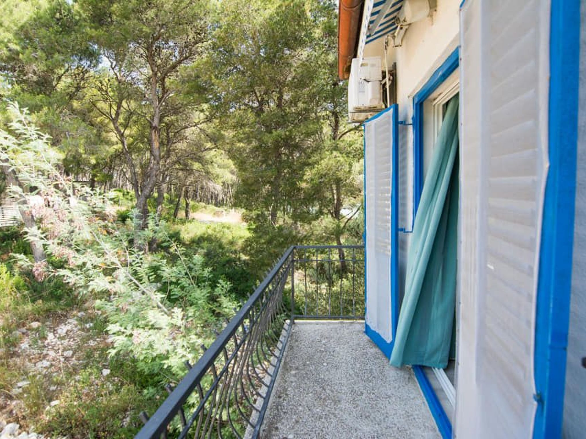 Studio mit schönem Blick auf das Meer