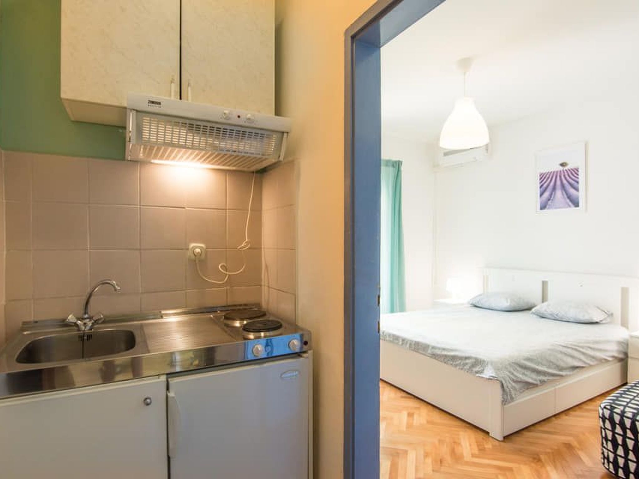 Studio mit schönem Blick auf das Meer-Image-tags.info