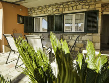 Vrijstaande woning Mila met privézwembad nabij Biograd na Moru - thumbnail 4
