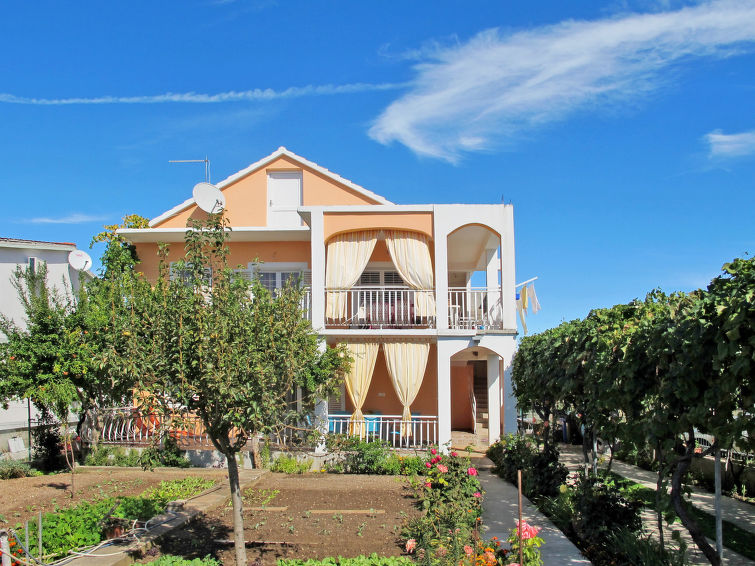 Search and Stay destination Biograd na Moru, Zadarska županija - Croatia from AU$ 110. Vjera (BIG117)