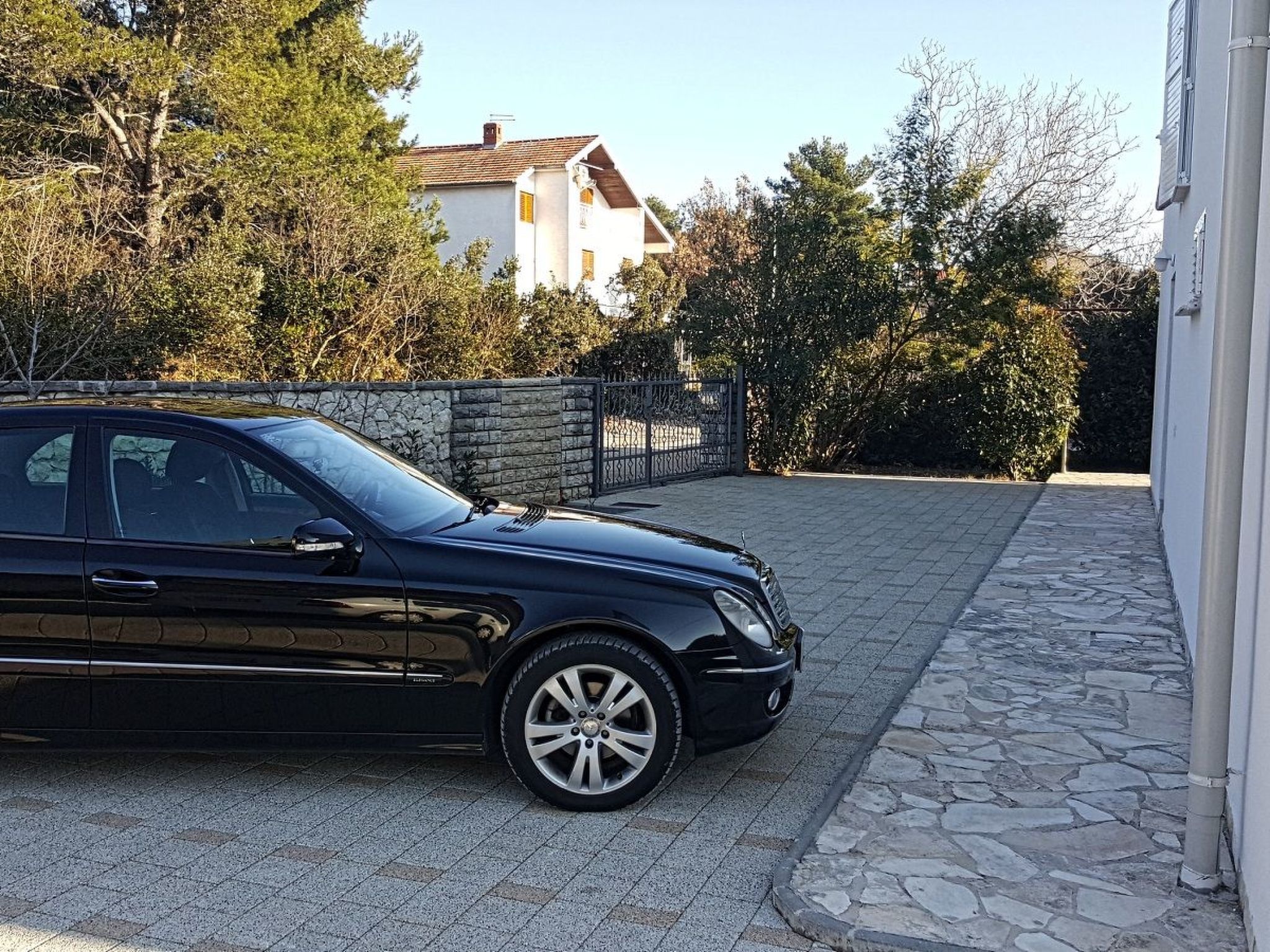 Moderne Strandwohnung in zentraler Lage-Image-tags.info