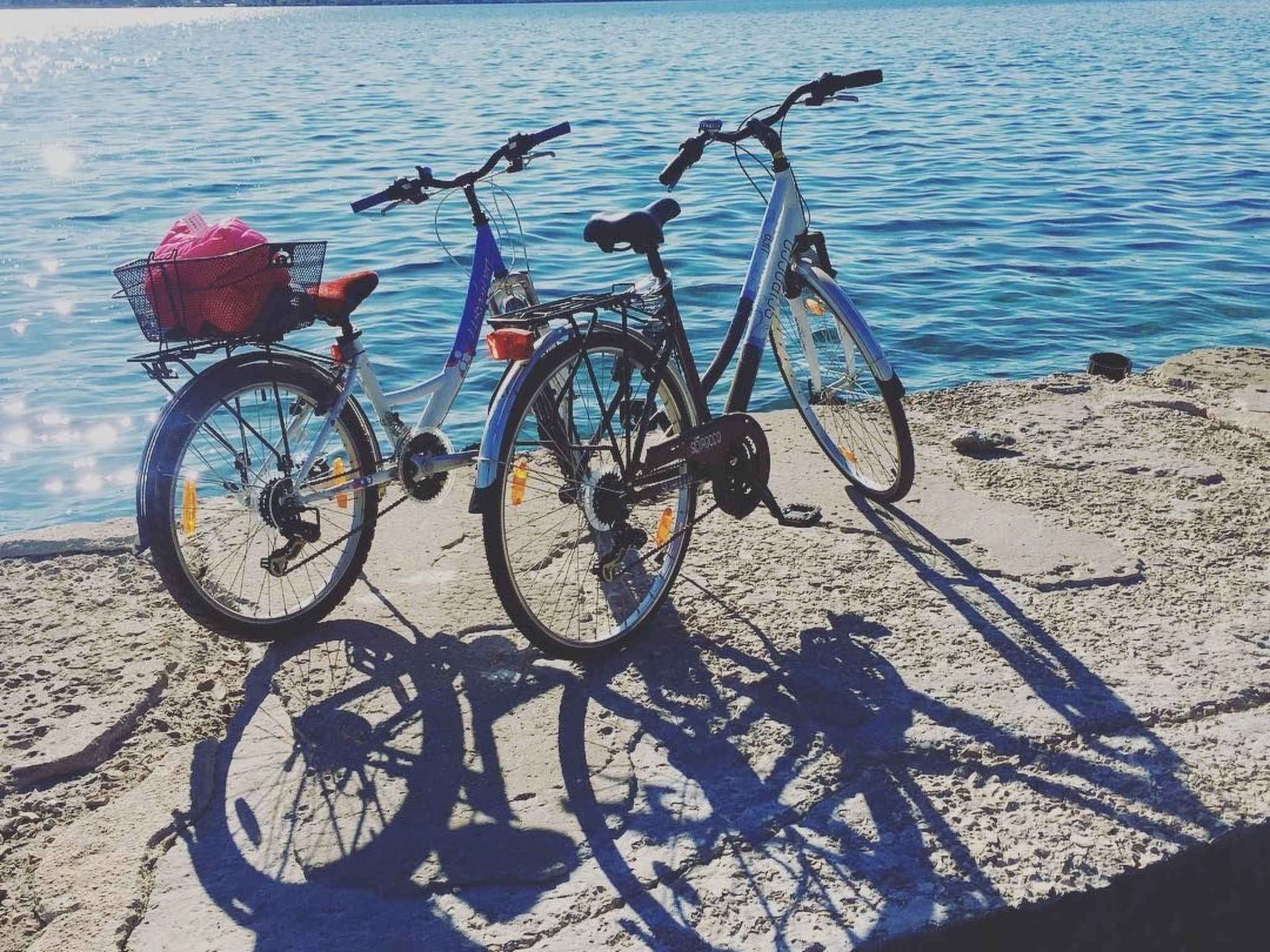 Moderne Strandwohnung in zentraler Lage-Image-tags.info