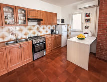 Sfeervol appartement Ana vlakbij zee in Turanj, vlakbij Biograd - thumbnail 6