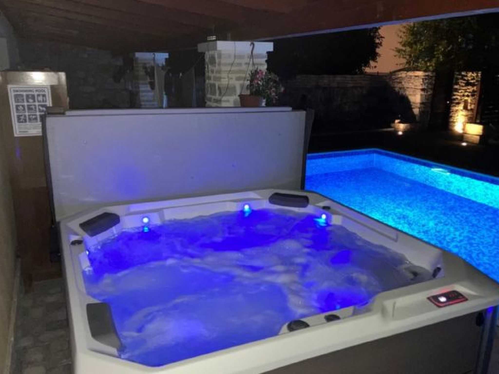 Photo of Villa Jacassa with heated pool and jacuzzi