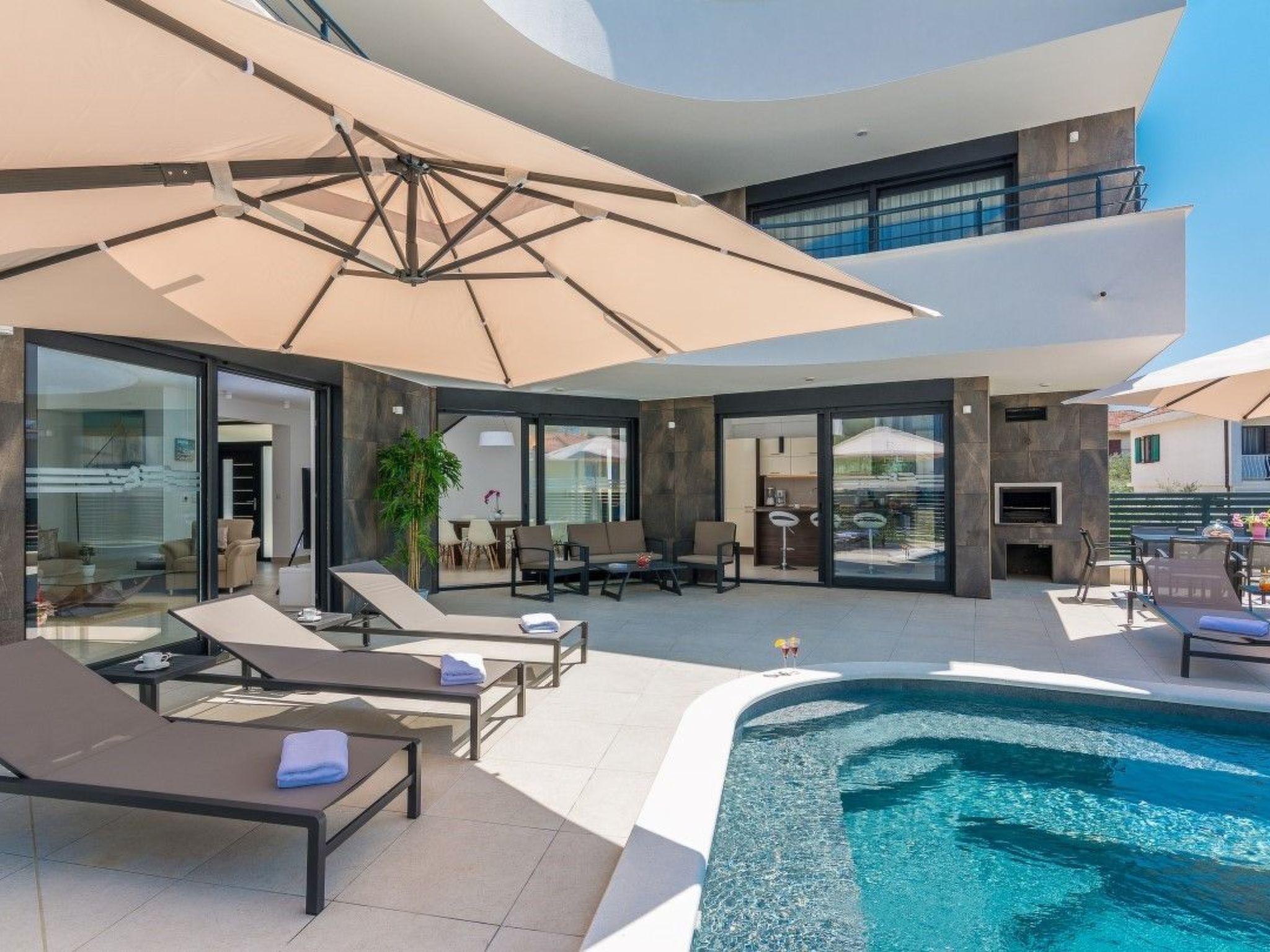 Villa Blue Diamond für 10 Personen in Biograd-Dedans