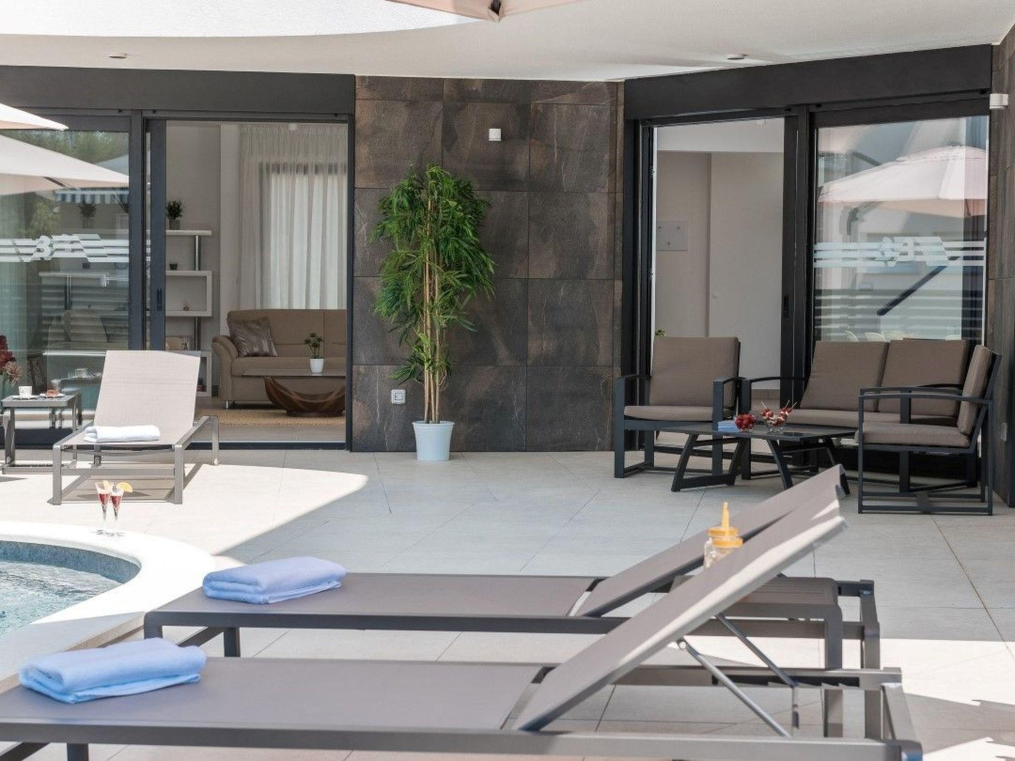 Villa Blue Diamond für 10 Personen in Biograd-Dedans