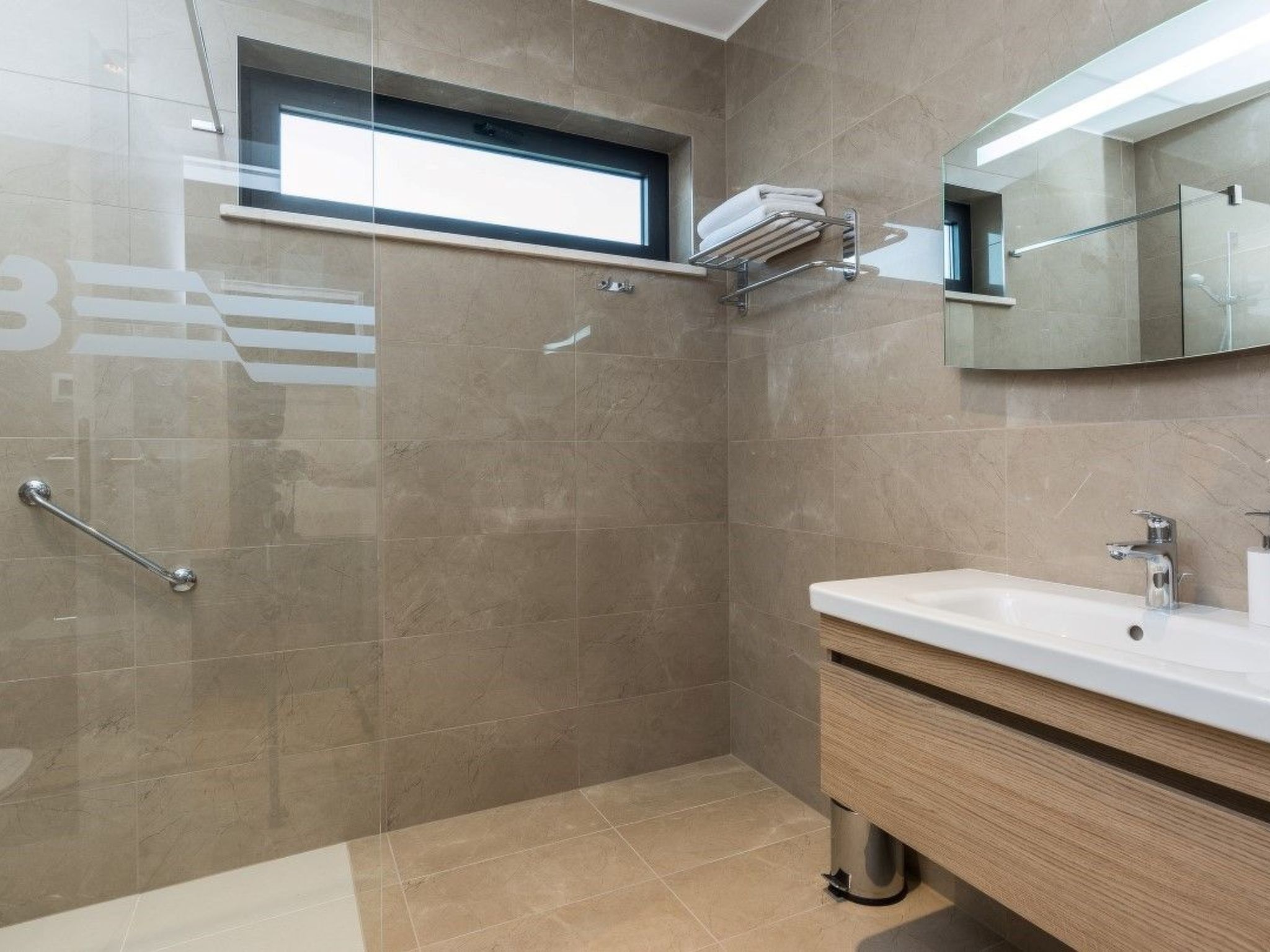 Villa Blue Diamond für 10 Personen in Biograd-Dedans