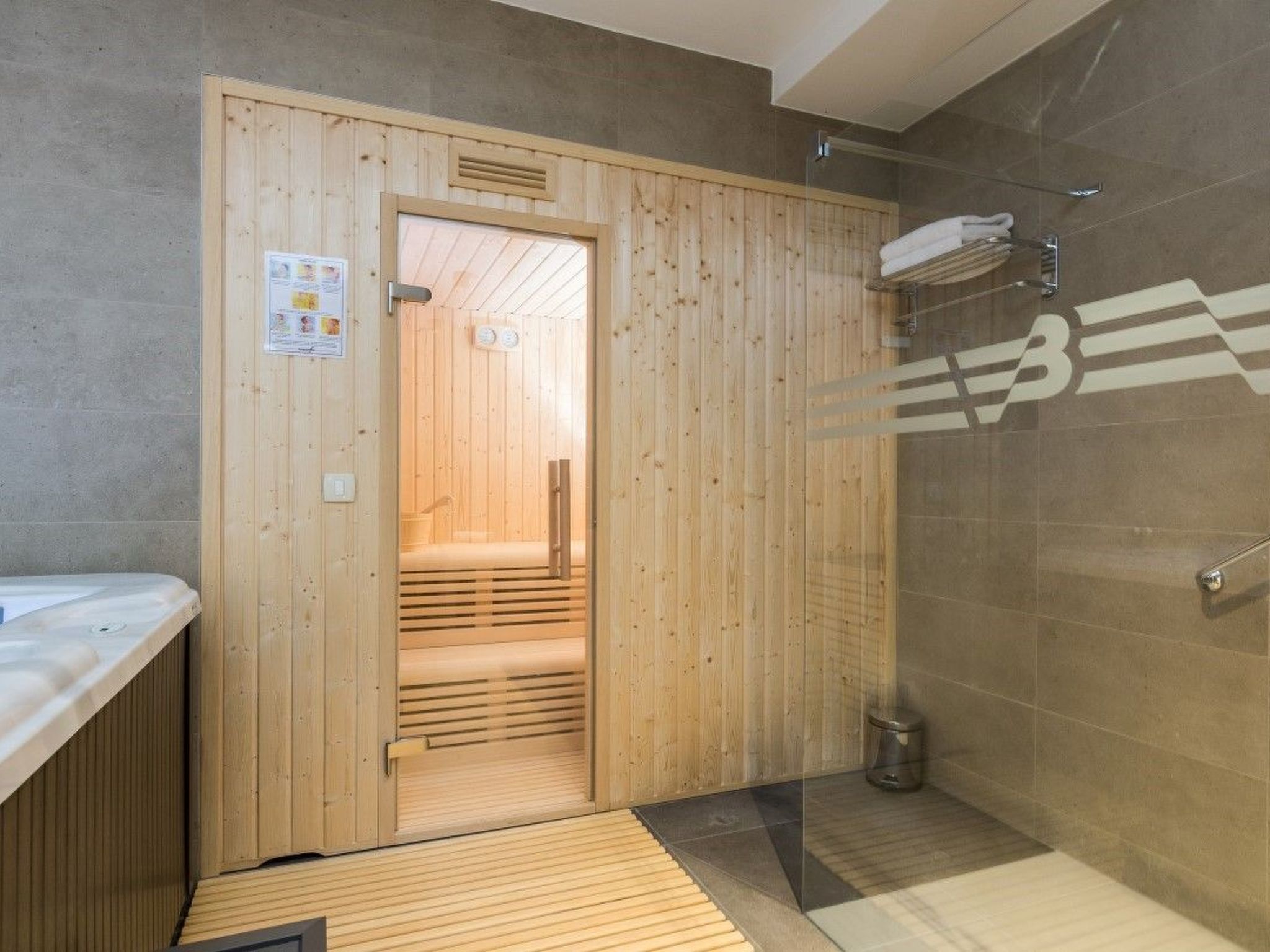 Villa Blue Diamond für 10 Personen in Biograd-Dedans